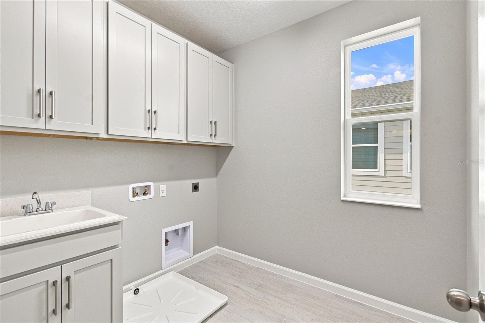 Single Family Residence at 1347 LUMPINI ST, ST CLOUD, photo 21 of 34