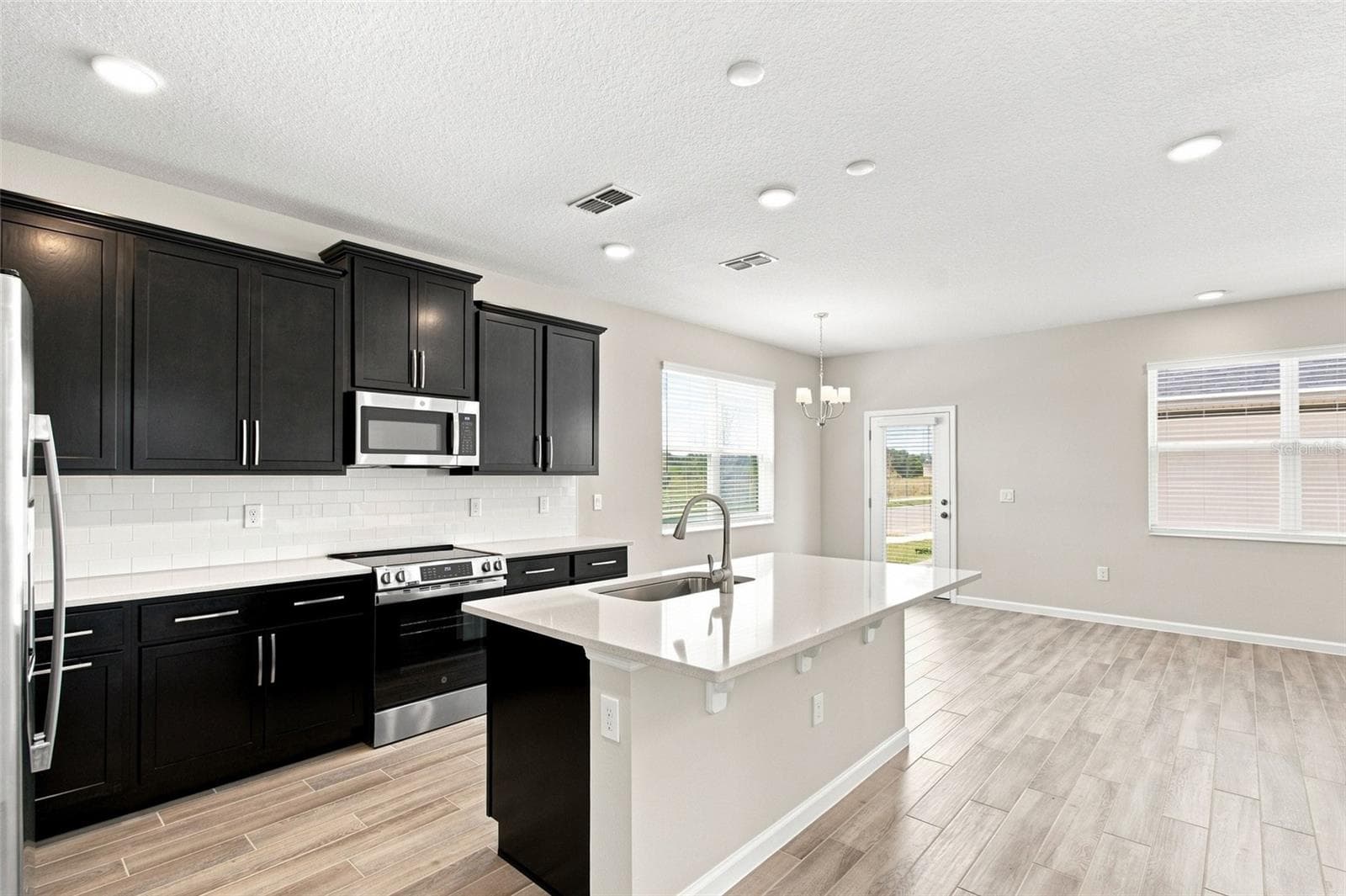 Townhouse at 5192 CENTER LAKE RANCH BLVD, ST CLOUD, photo 10 of 40