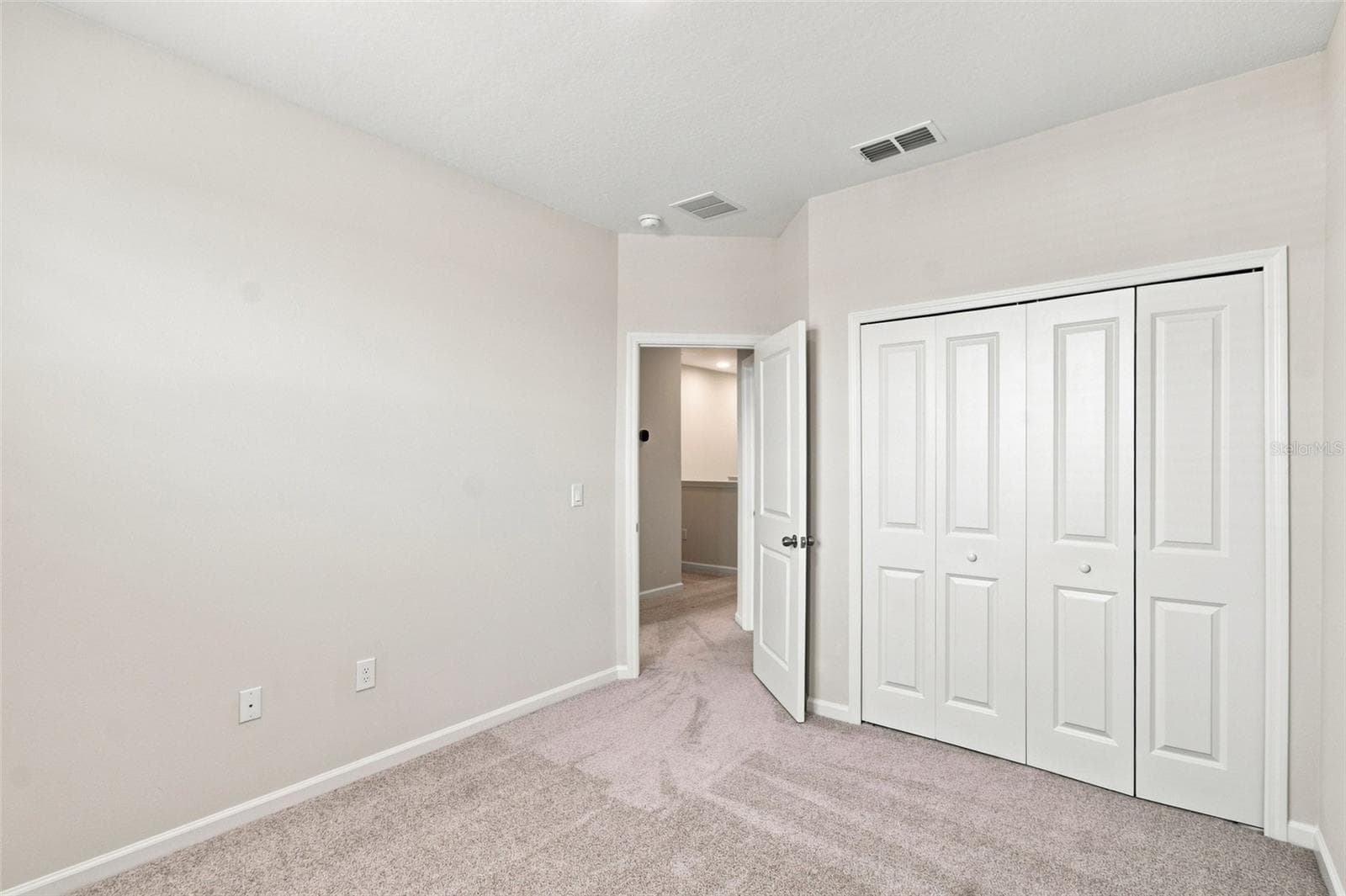 Townhouse at 5192 CENTER LAKE RANCH BLVD, ST CLOUD, photo 14 of 40