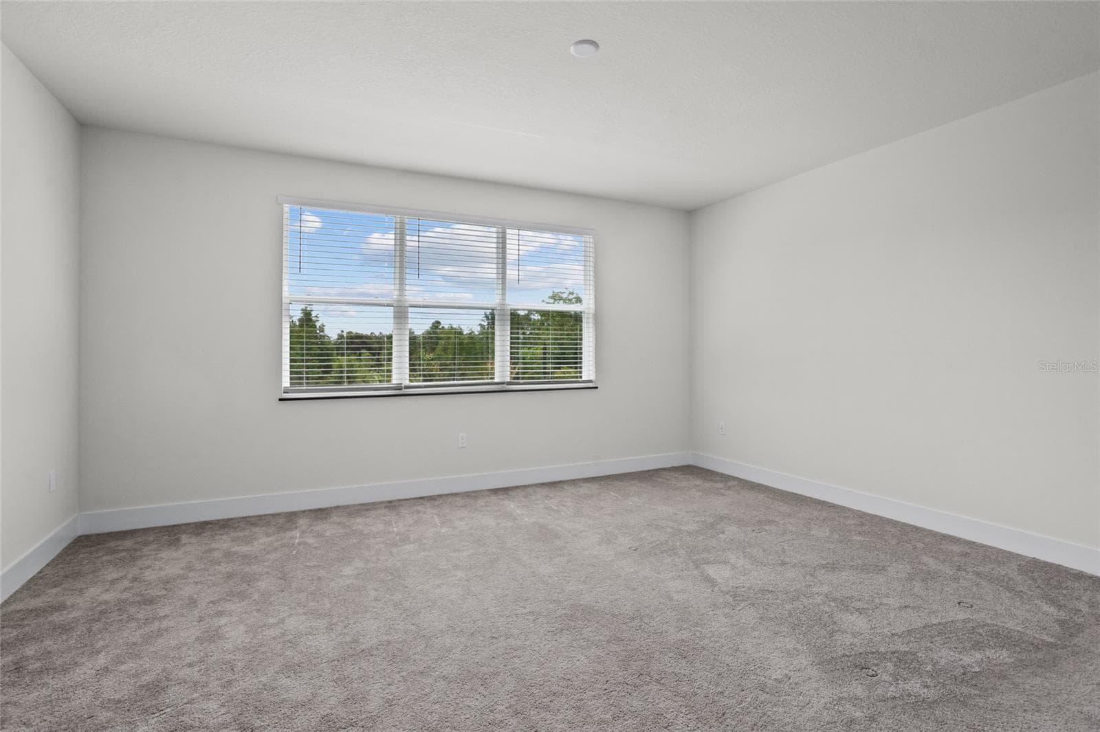 Townhouse at 1382 PEACEFUL NATURE WAY, CLERMONT, photo 18 of 37