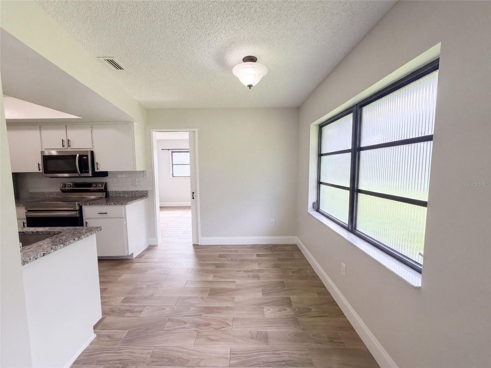 Single Family Residence at 15 SHUMARD CT E, HOMOSASSA, photo 6 of 30