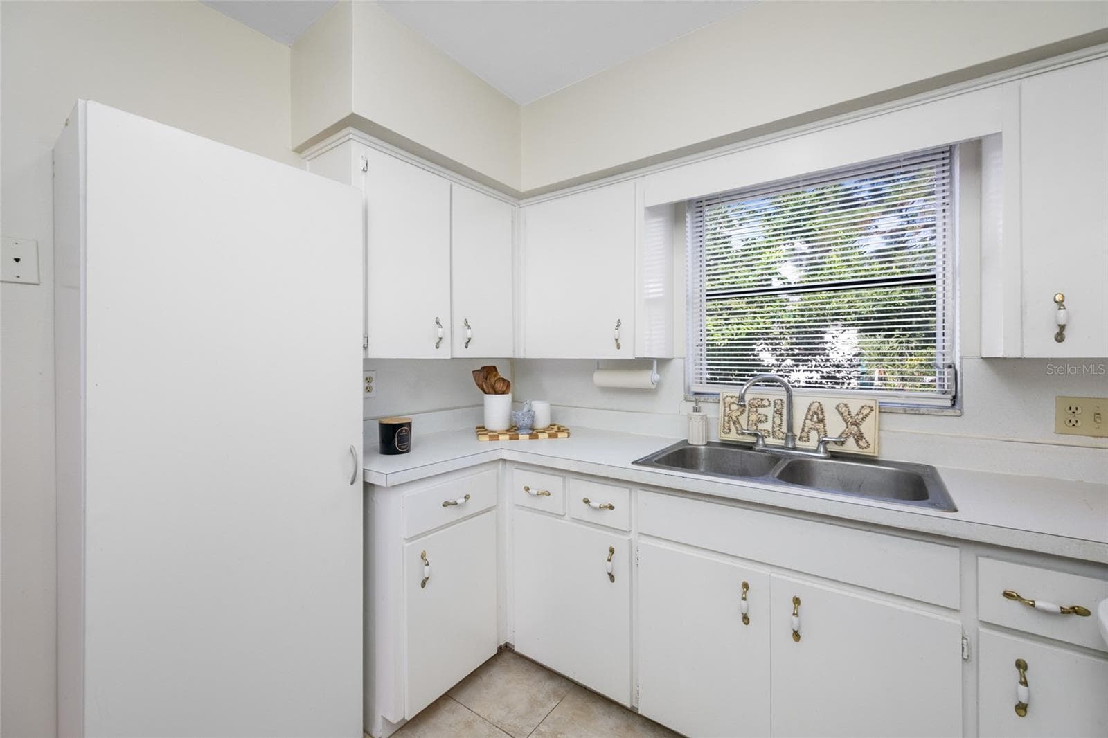 Single Family Residence at 8056 30TH AVE N, ST PETERSBURG, photo 25 of 36