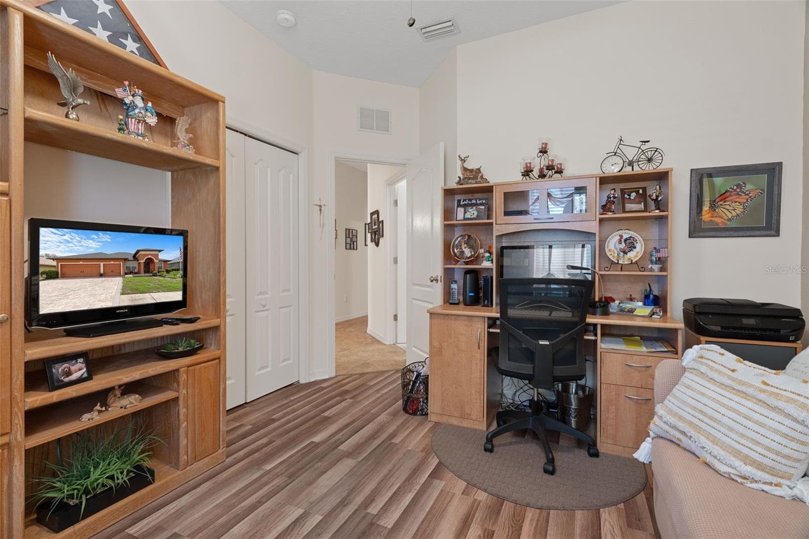 Bedroom 4 has wonderul wood floors - 14056 LEYBOURNE WAY, SPRING HILL