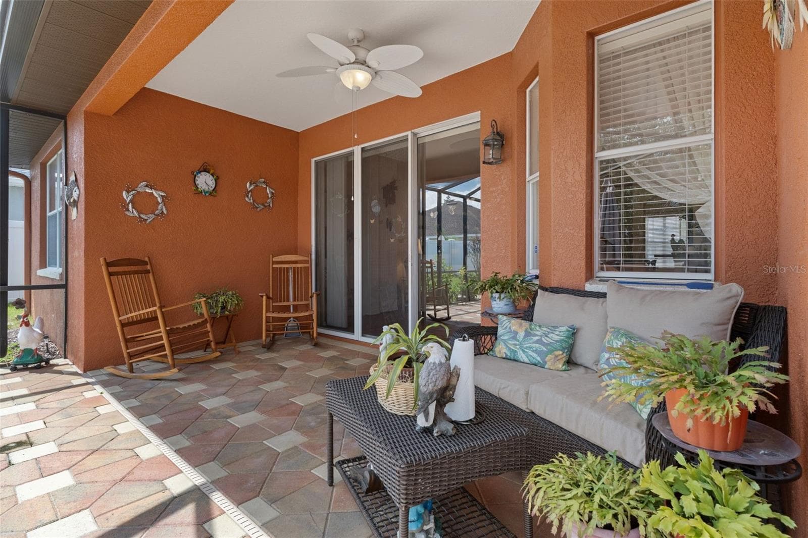 Tiled Screened In Porch - 14056 LEYBOURNE WAY, SPRING HILL