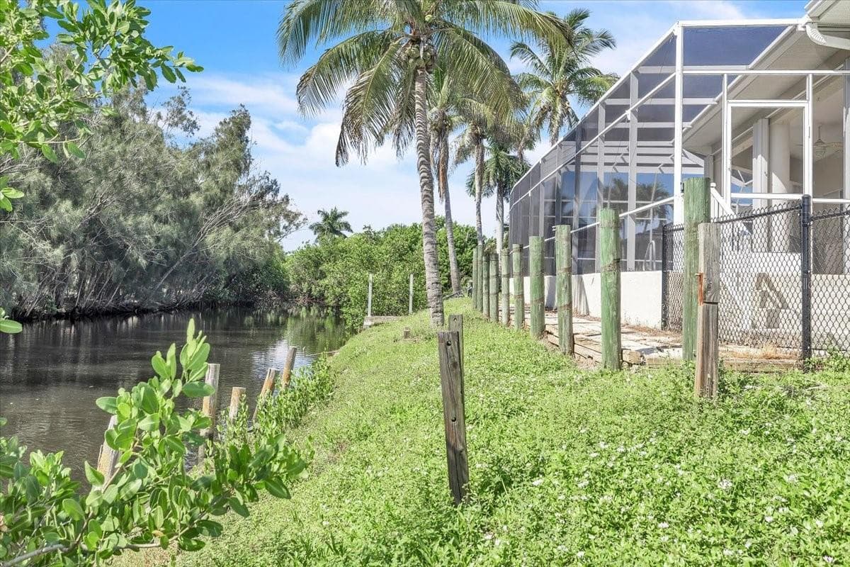 Single Family Residence at 219 SINGAPORE RD, PUNTA GORDA, photo 37 of 46