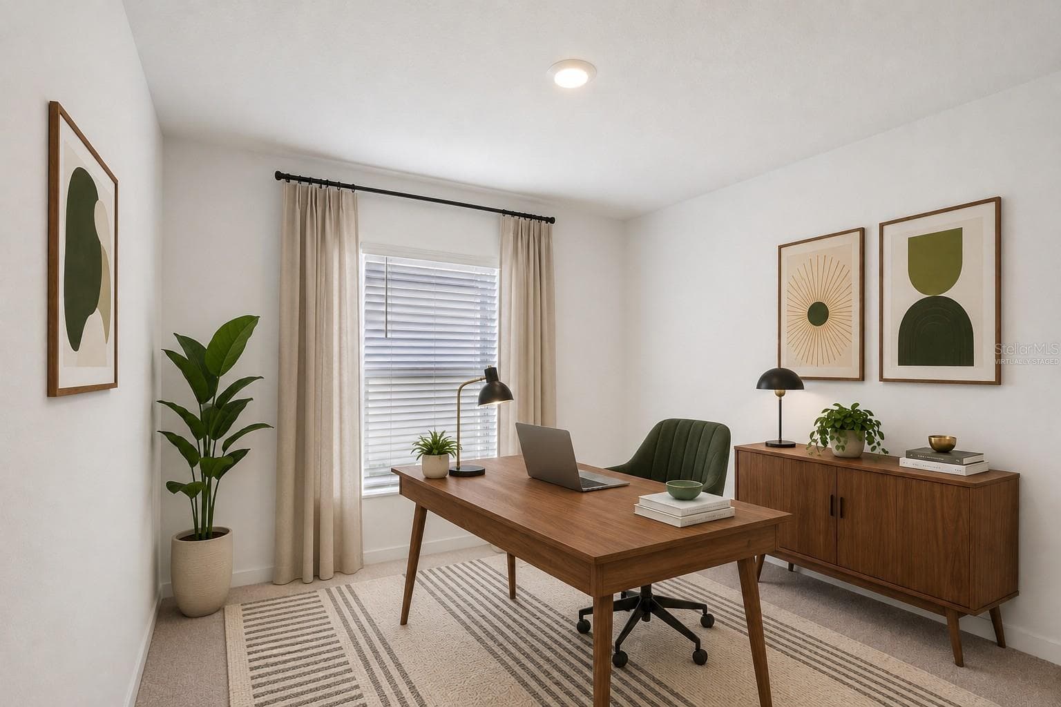 Virtually Staged - 7249 GREEN FERN DR, LAKELAND
