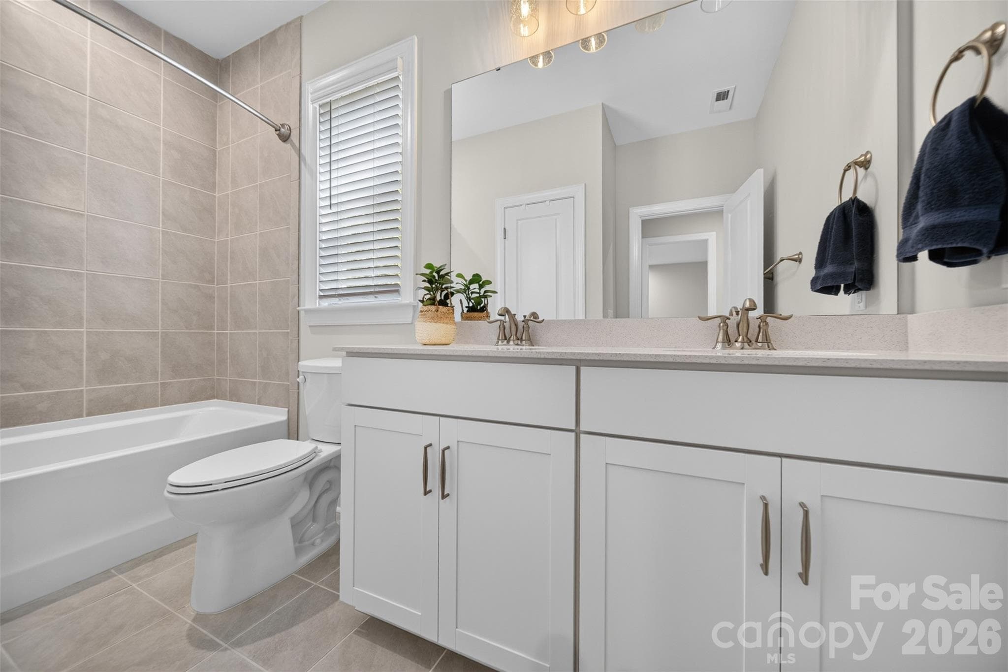 Guest bathroom - 3135 Everly Enclave Way, Charlotte