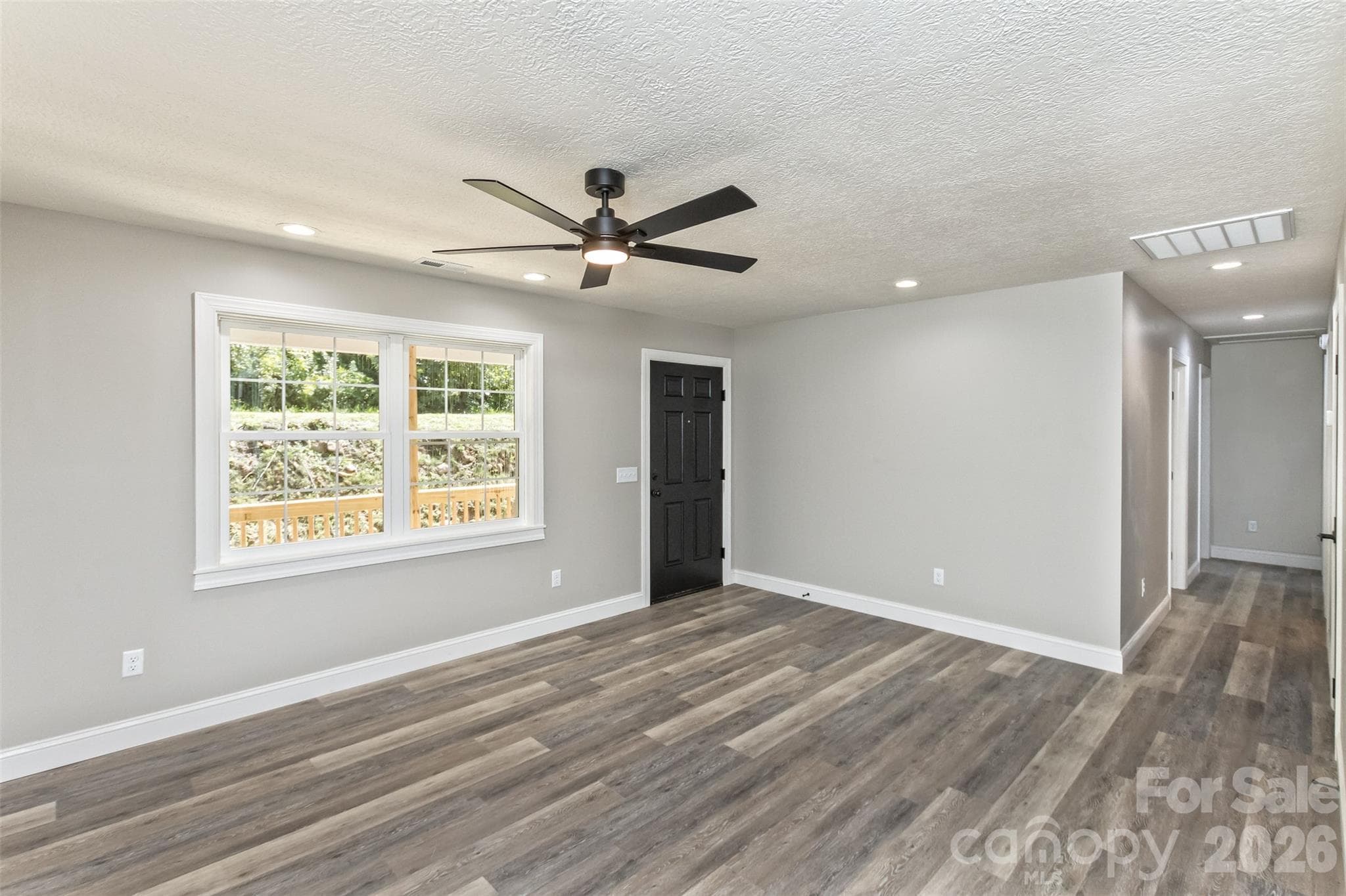 Living Room front entrance - 340 Matthew Lane, Canton