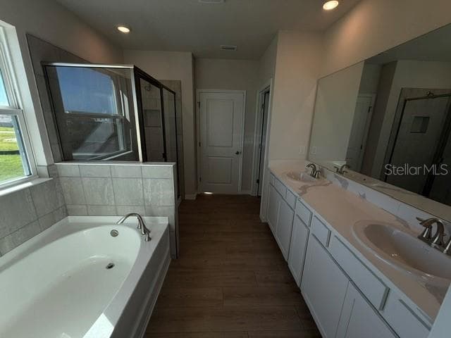 Single Family Residence at 5432 SILVER MOONLIGHT DR, PALMETTO, photo 5 of 59