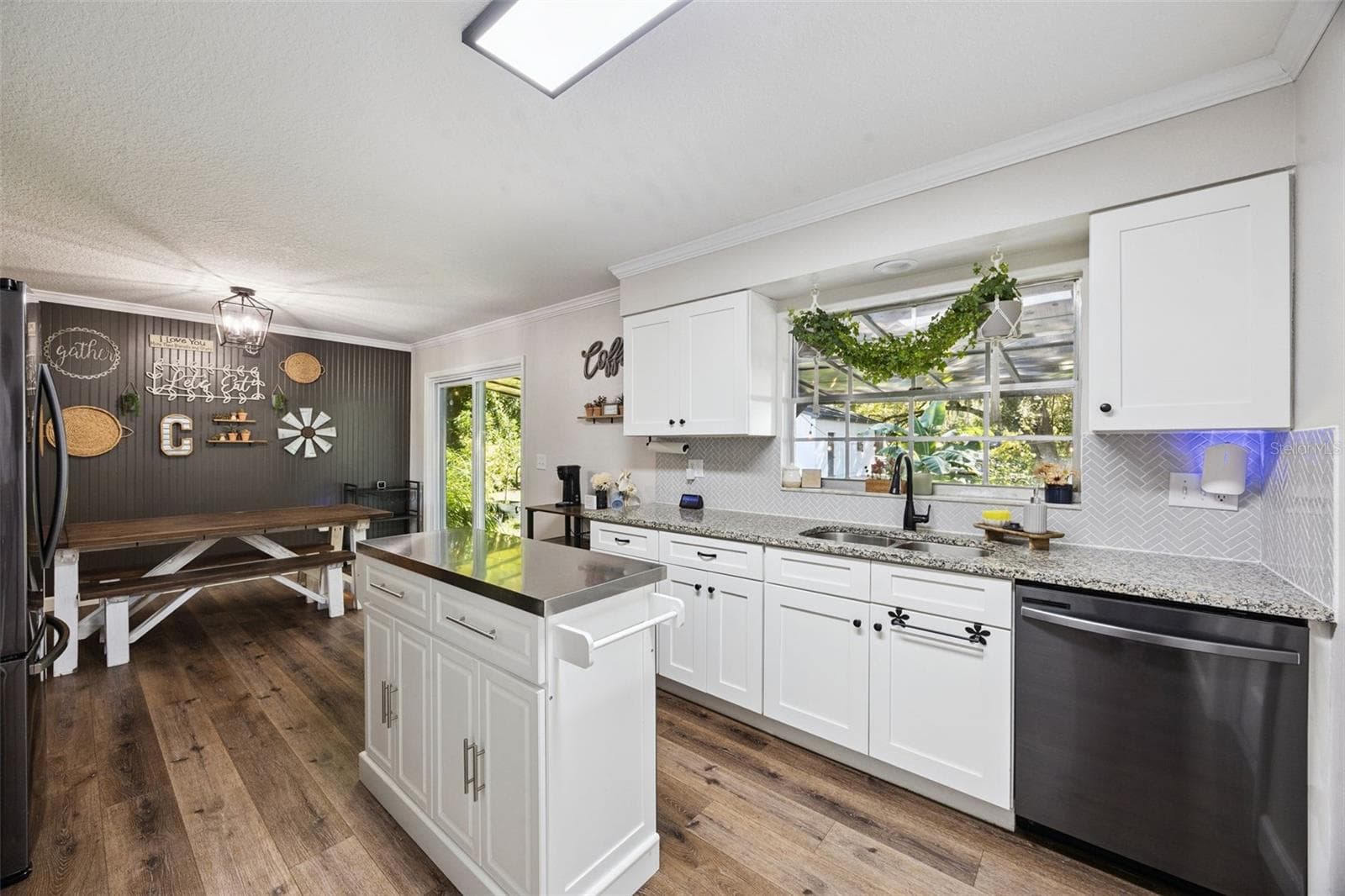 Single Family Residence at 27544 LISA DR, TAVARES, photo 15 of 44