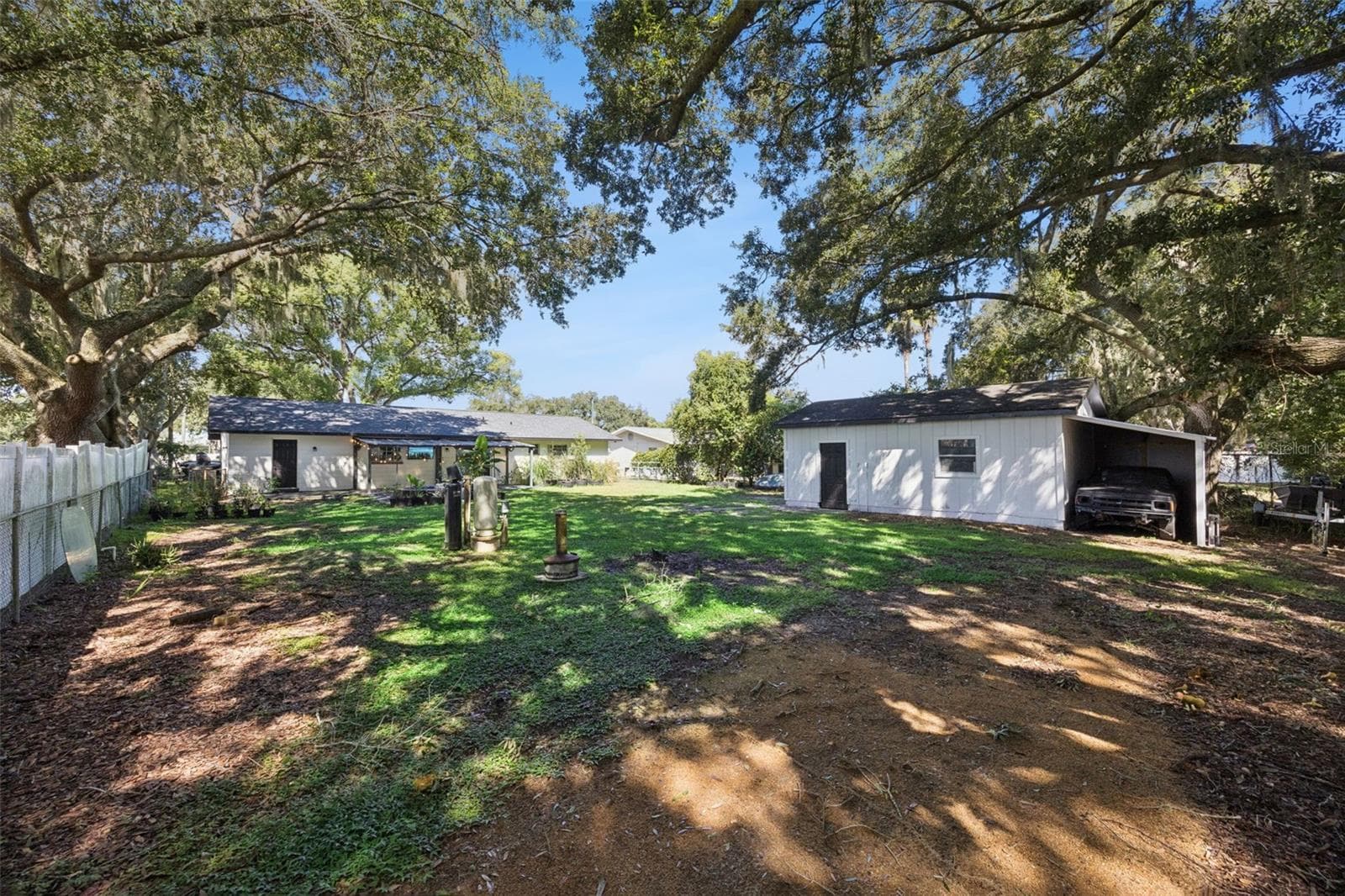 Single Family Residence at 27544 LISA DR, TAVARES, photo 36 of 44