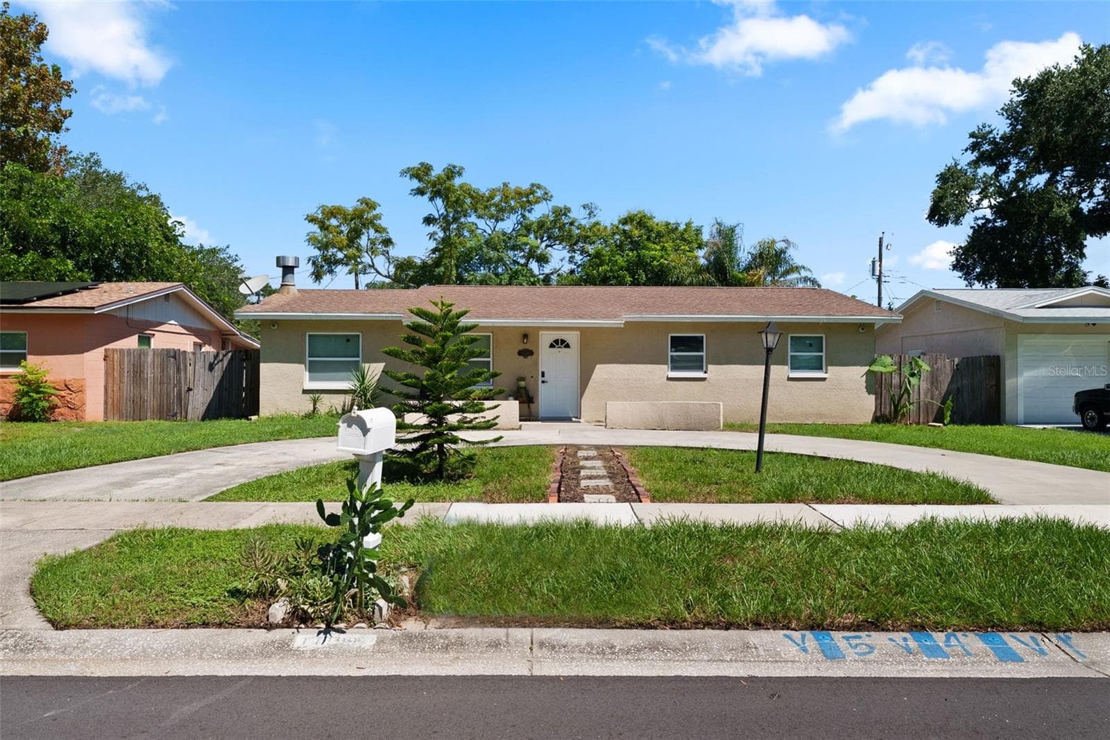 Single Family Residence at 11199 TEMPLE AVE, SEMINOLE, photo 34 of 36
