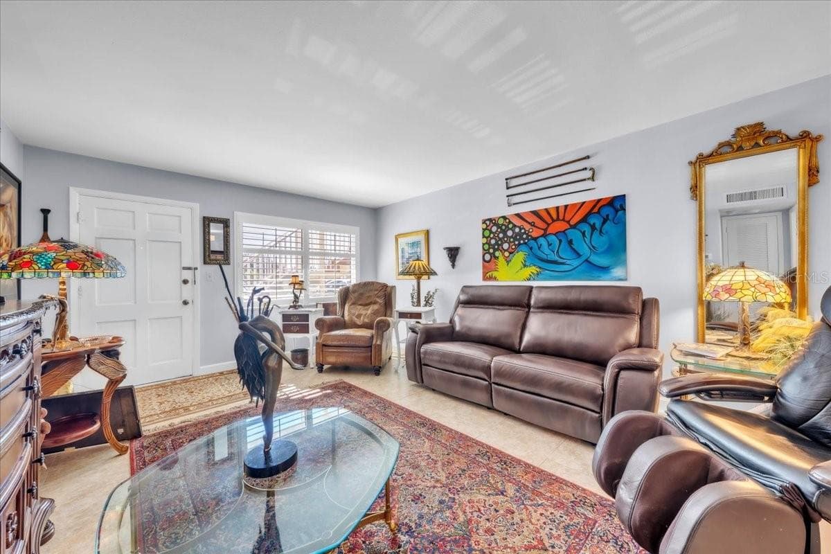 Condominium at 6645 1ST AVE N #102, ST PETERSBURG, photo 8 of 24