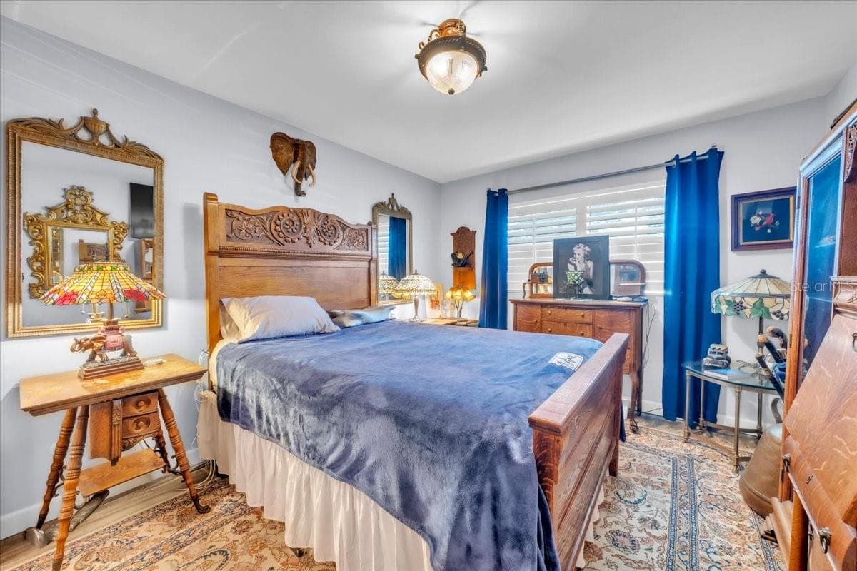 Condominium at 6645 1ST AVE N #102, ST PETERSBURG, photo 18 of 24