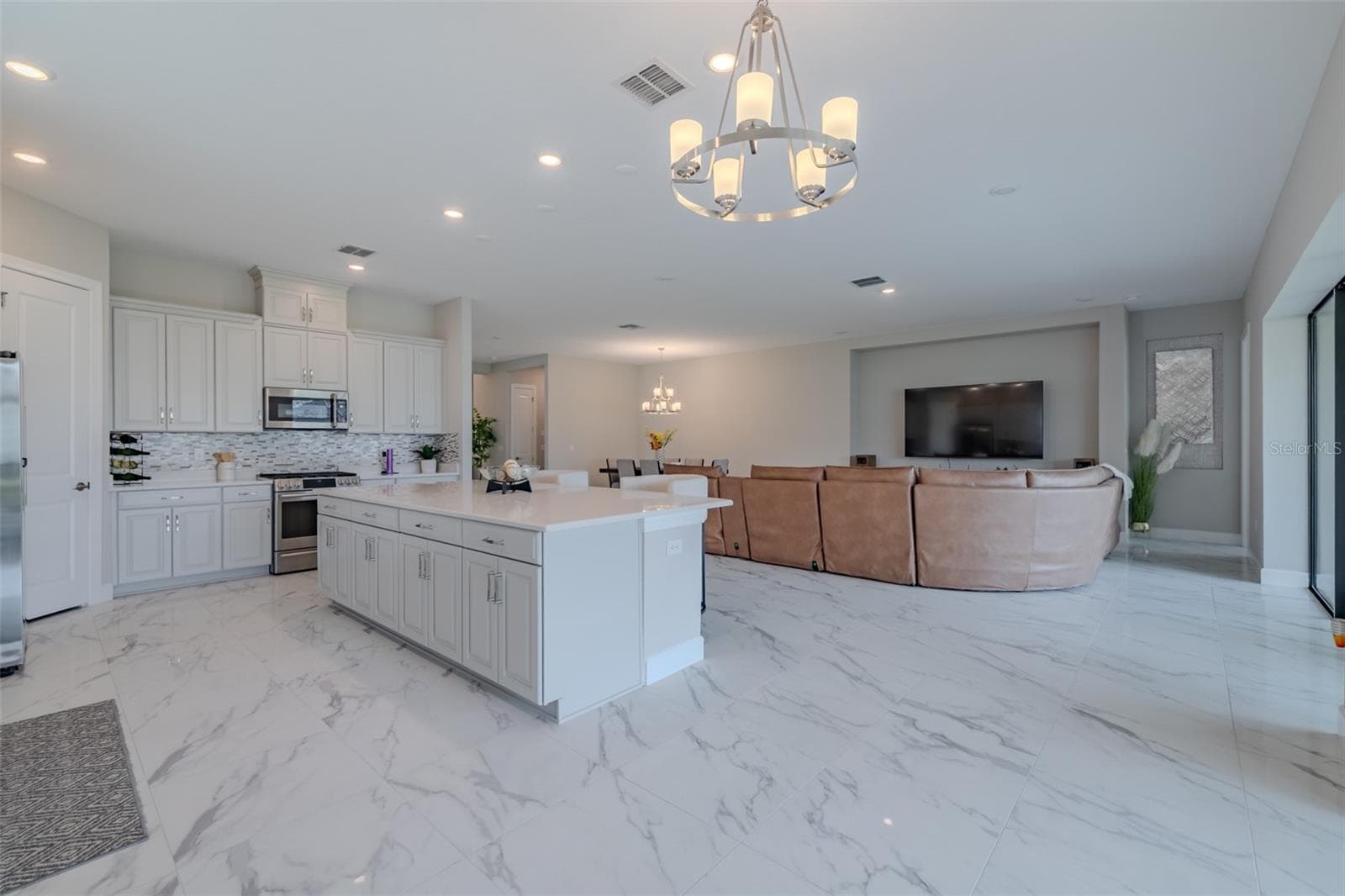 Single Family Residence at 4727 FRECCIA LOOP, WESLEY CHAPEL, photo 14 of 52