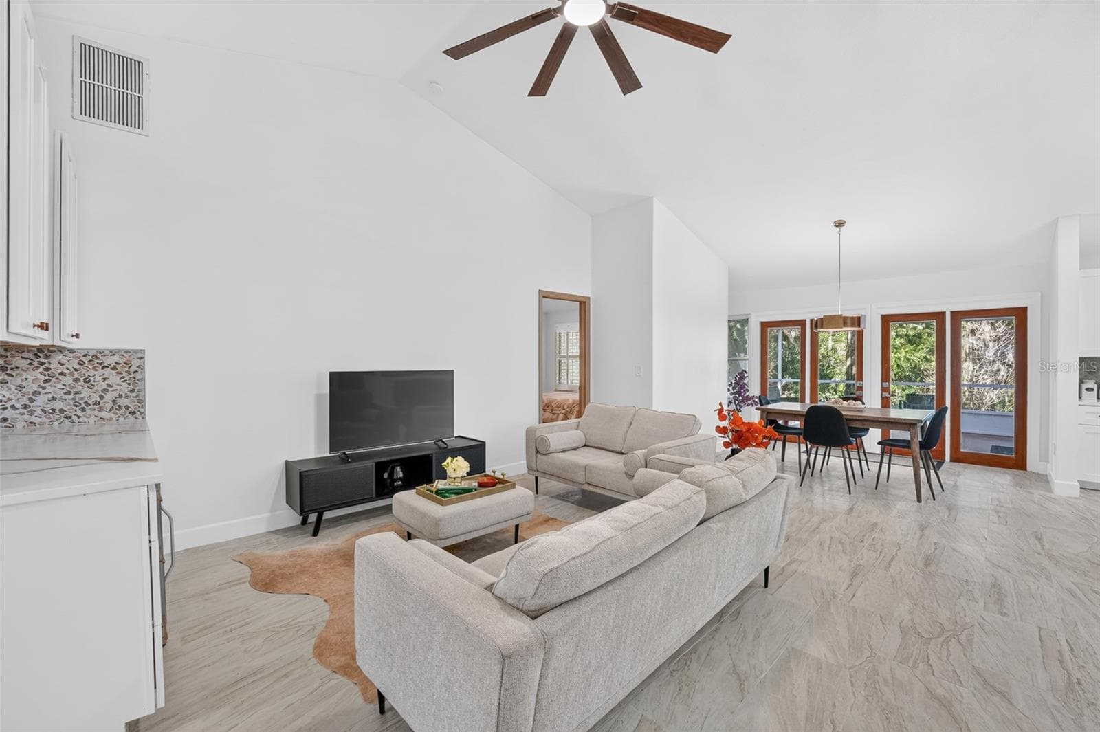 Single Family Residence at 736 PINE SHORES CIR, NEW SMYRNA BEACH, photo 5 of 39