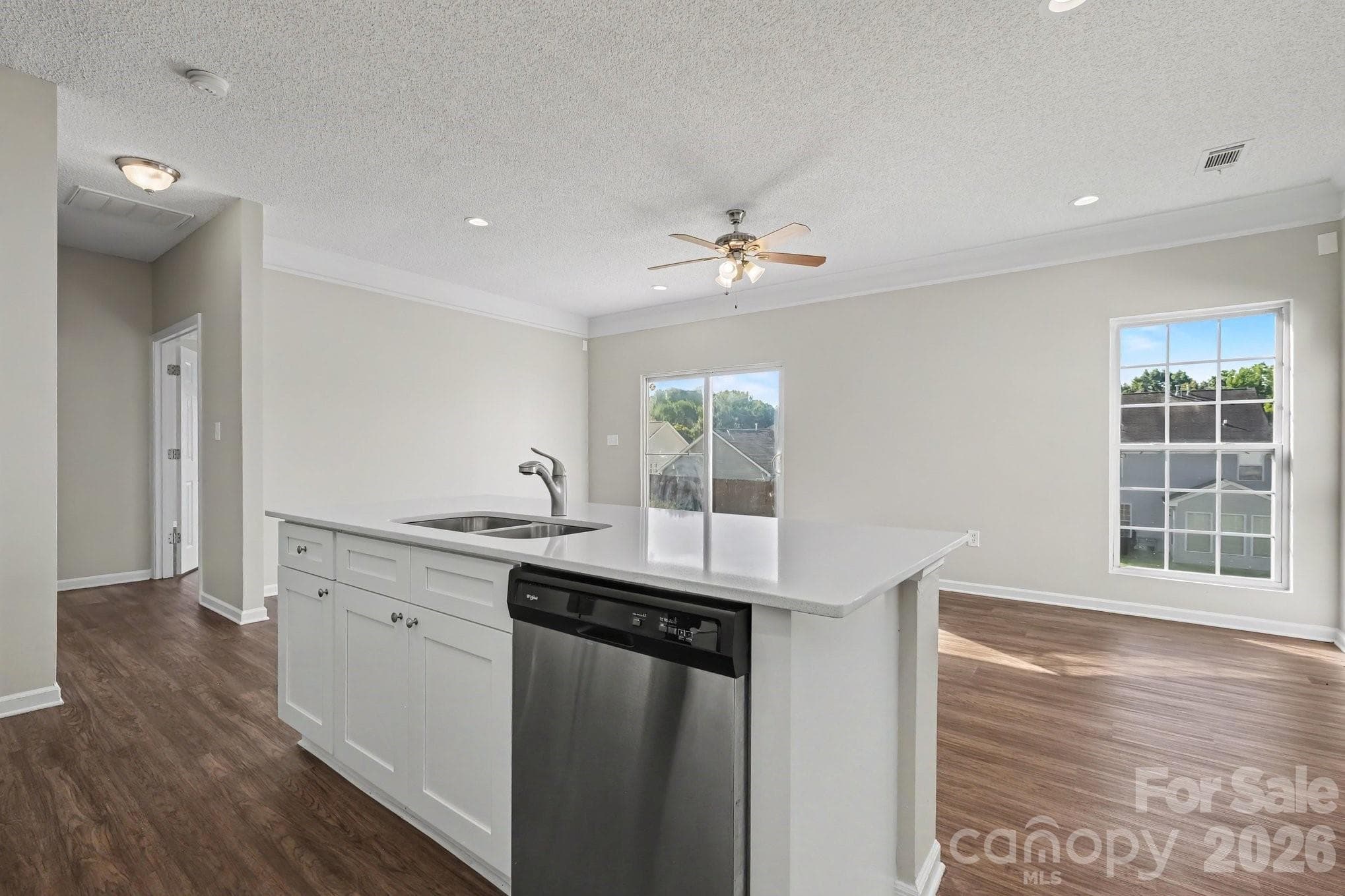 Single Family Residence at 8935 Hedge Maple Road, Charlotte, photo 8 of 22