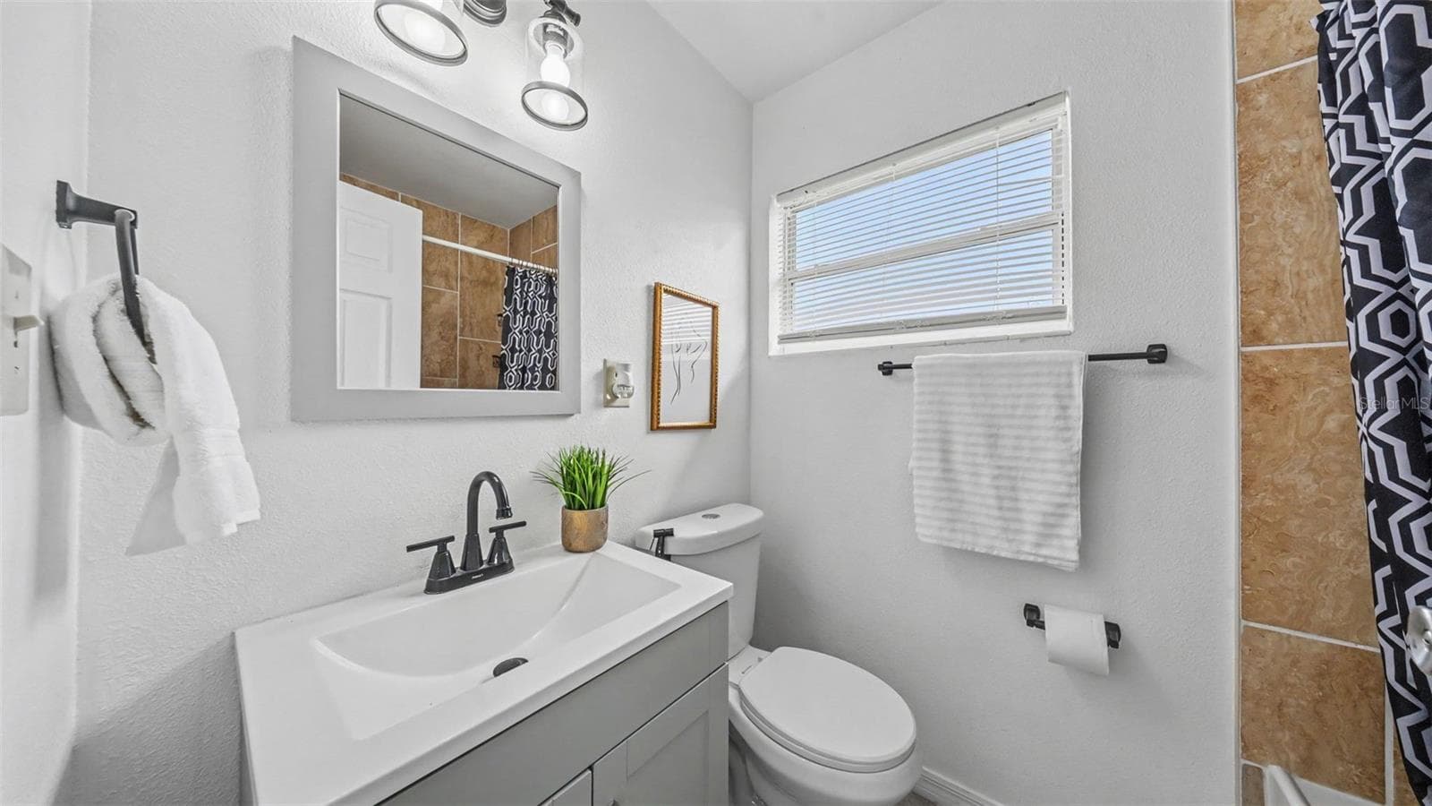 Single Family Residence at 1805 ELK DR, LAKELAND, photo 24 of 36
