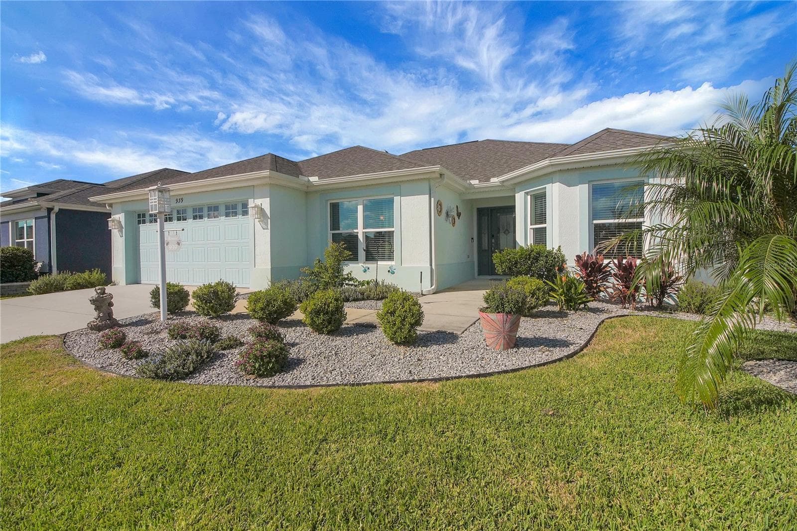 Single Family Residence at 939 EBLING LOOP, THE VILLAGES, photo 9 of 91