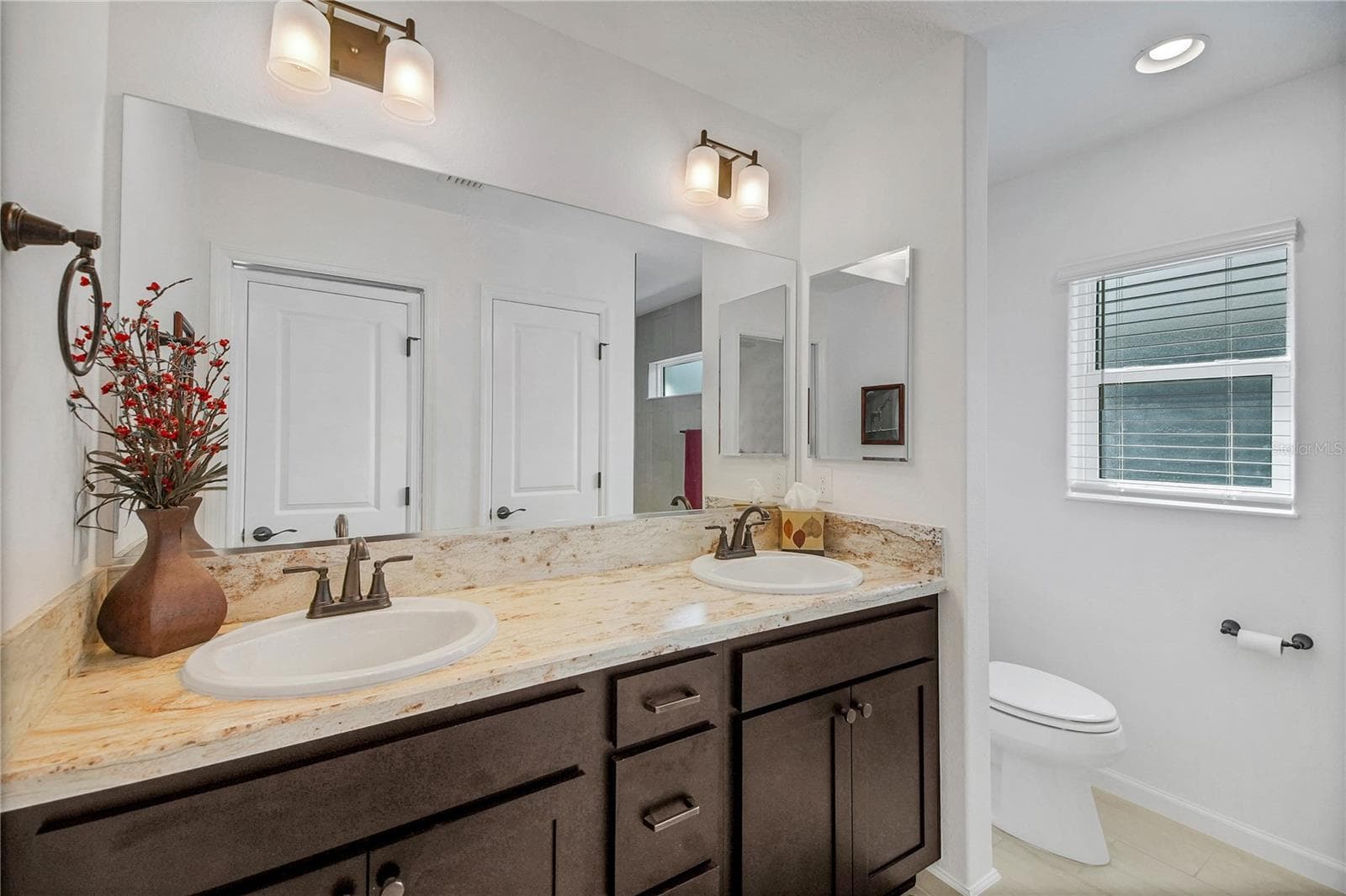 Single Family Residence at 939 EBLING LOOP, THE VILLAGES, photo 53 of 91