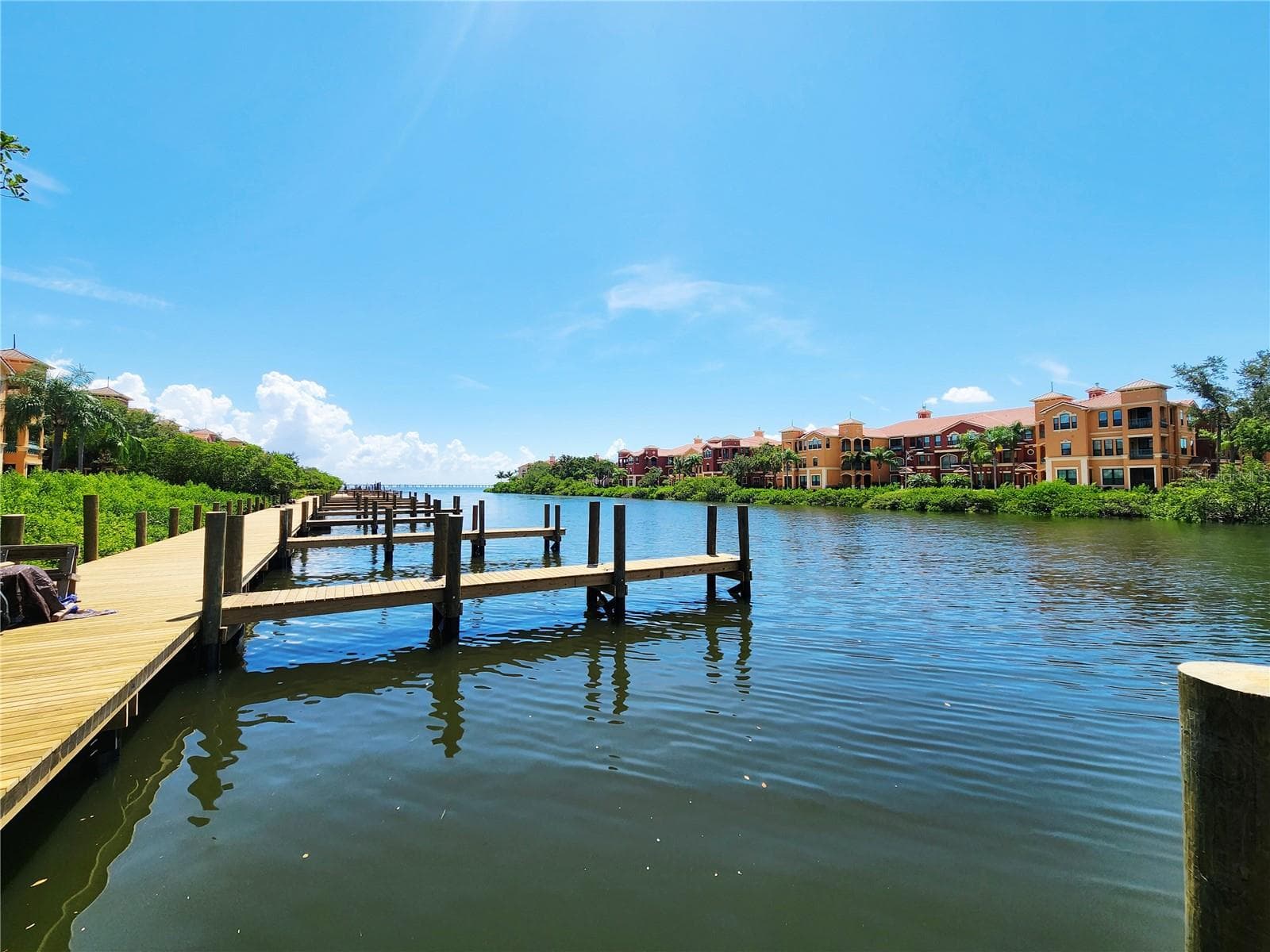 Condominium at 2733 VIA CIPRIANI #820B, CLEARWATER, photo 31 of 47