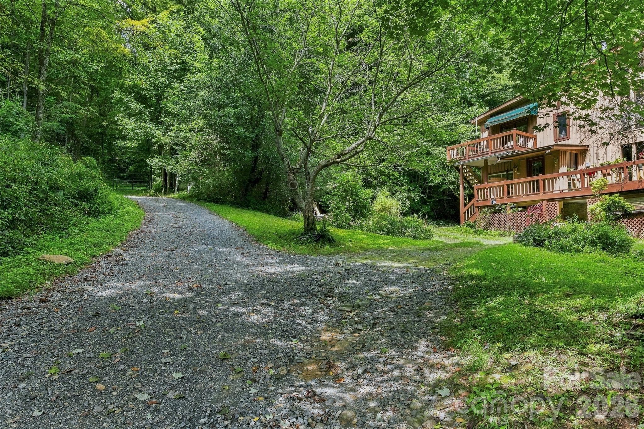 Single Family Residence at 118 Marys Way, Marshall, photo 9 of 48