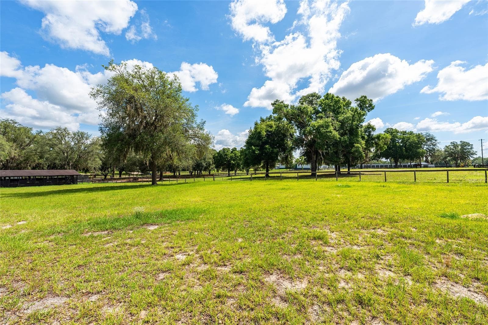 Single Family Residence at 10871 SE COUNTY ROAD 326, MORRISTON, photo 12 of 100