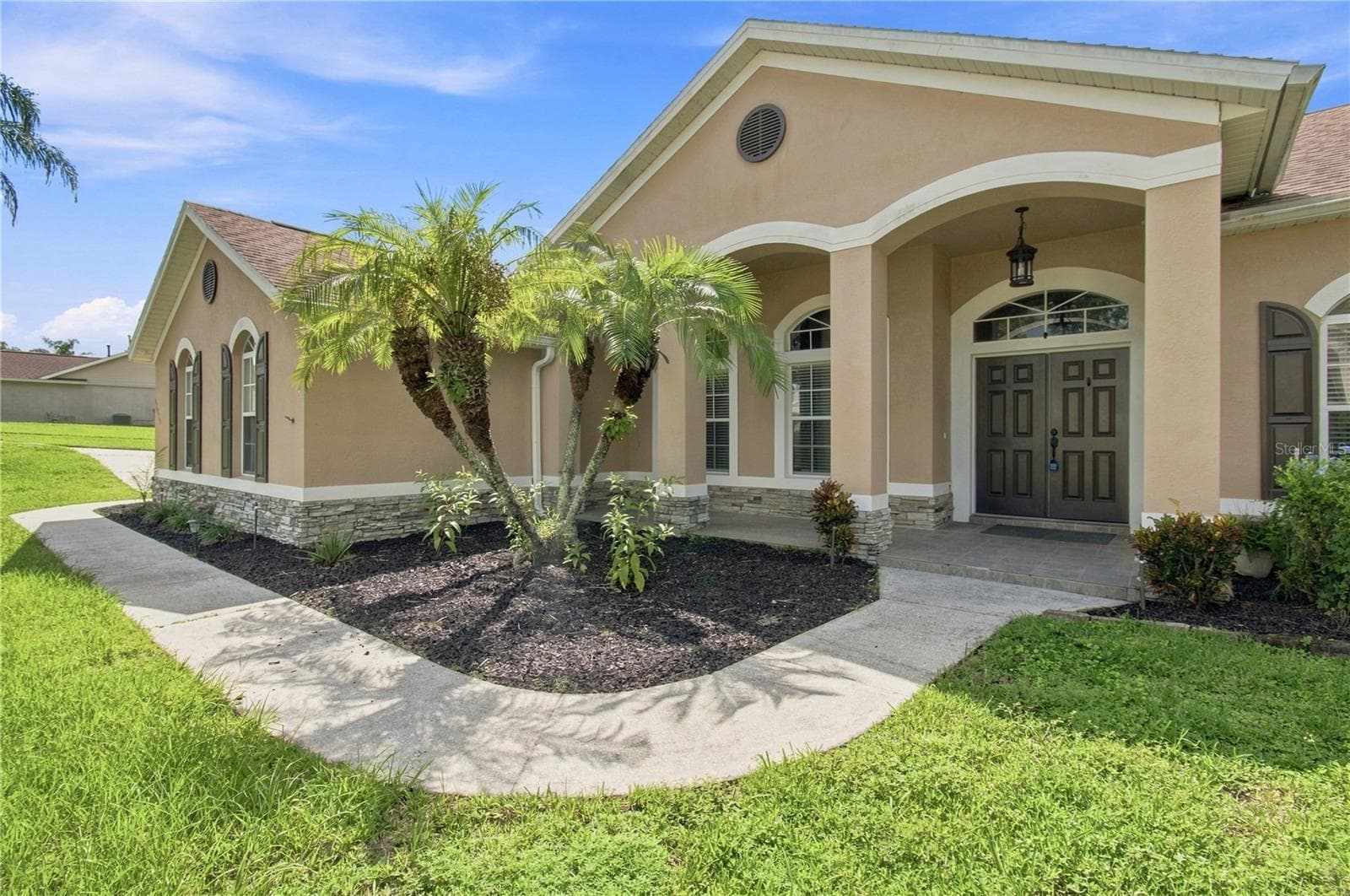 Single Family Residence at 13059 SANDY PINE LN, CLERMONT, photo 2 of 47