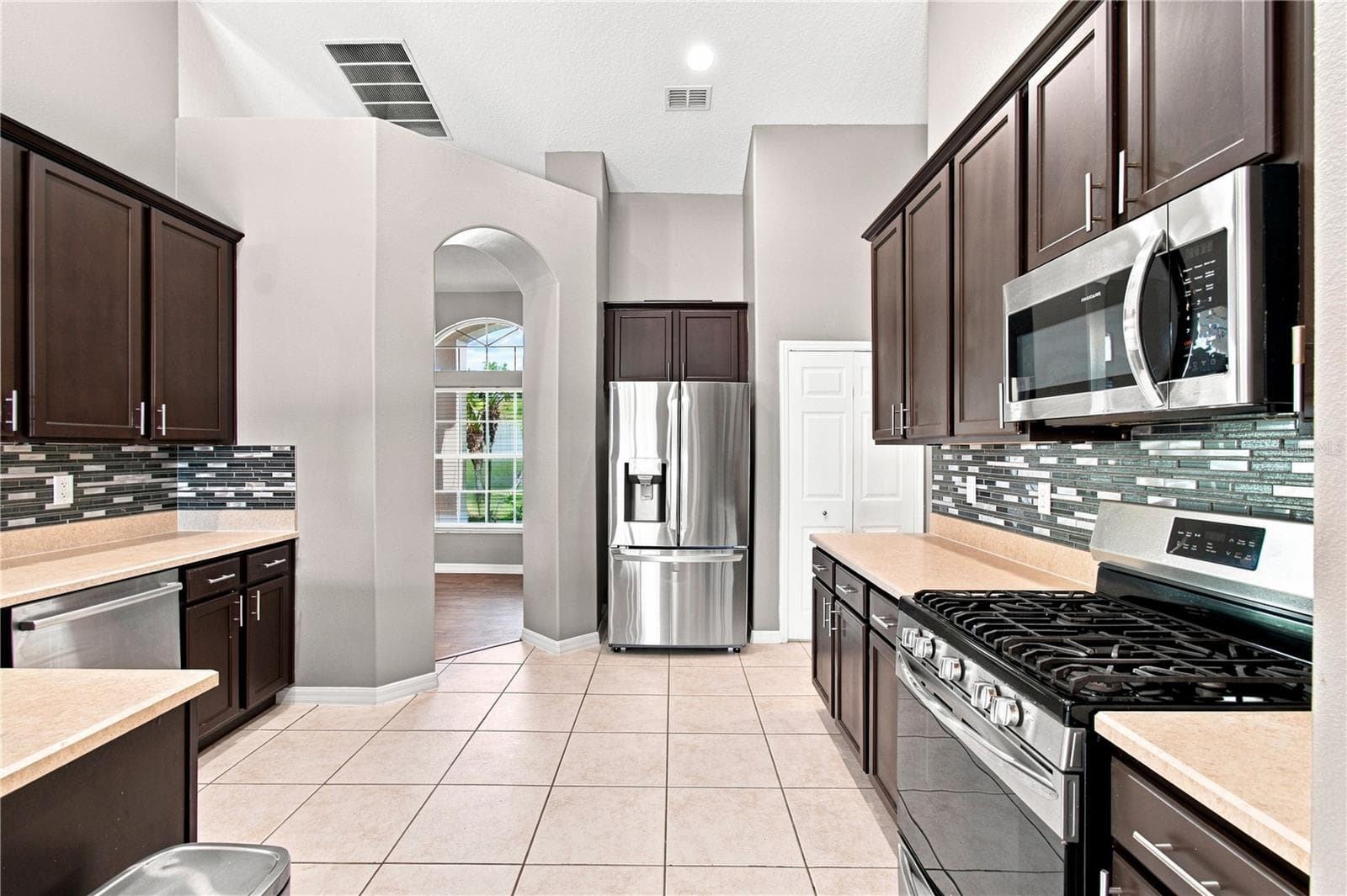 Single Family Residence at 13059 SANDY PINE LN, CLERMONT, photo 10 of 47