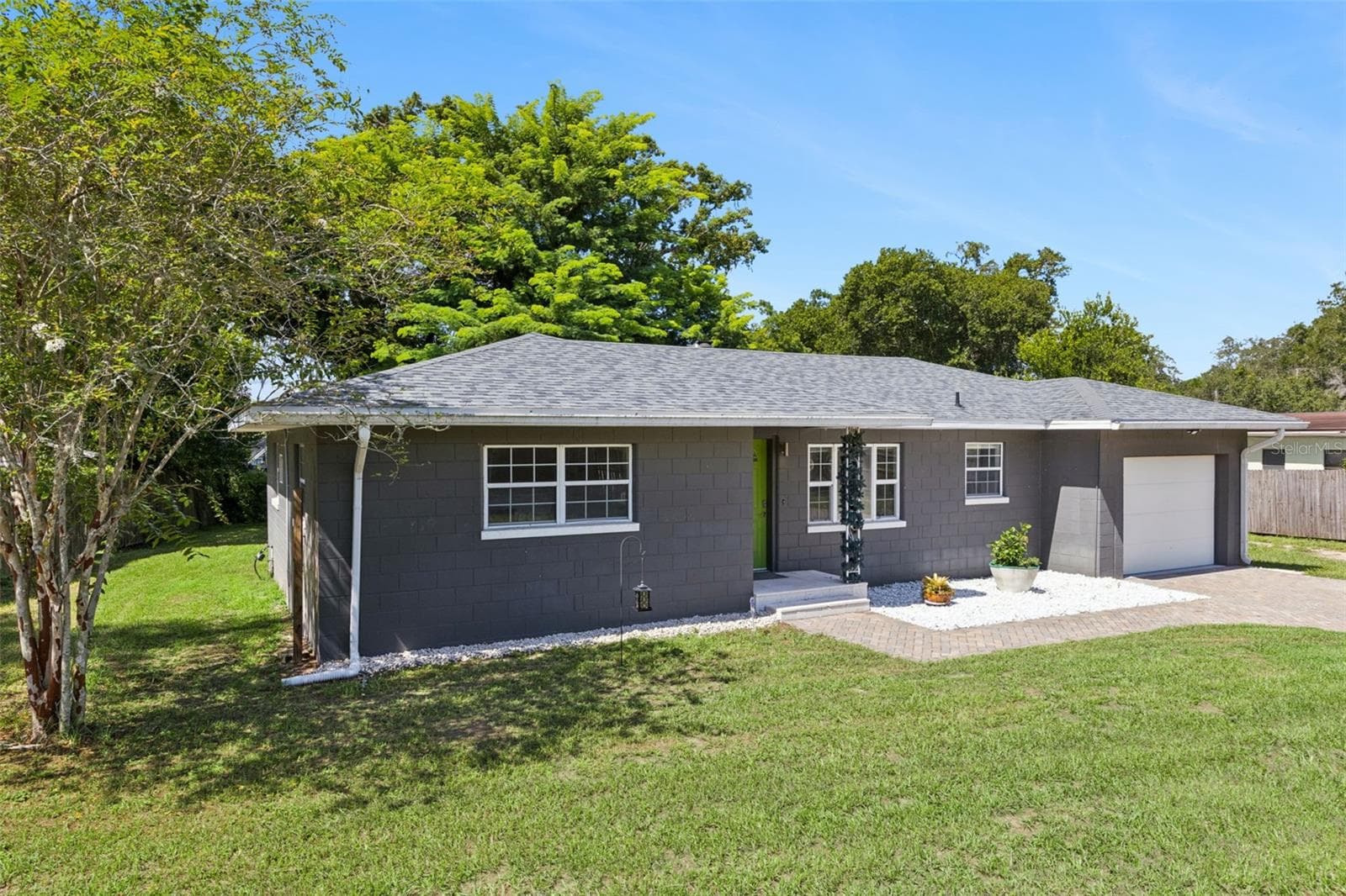 Single Family Residence at 4722 N ORANGE BLOSSOM TRL, MOUNT DORA, photo 2 of 25