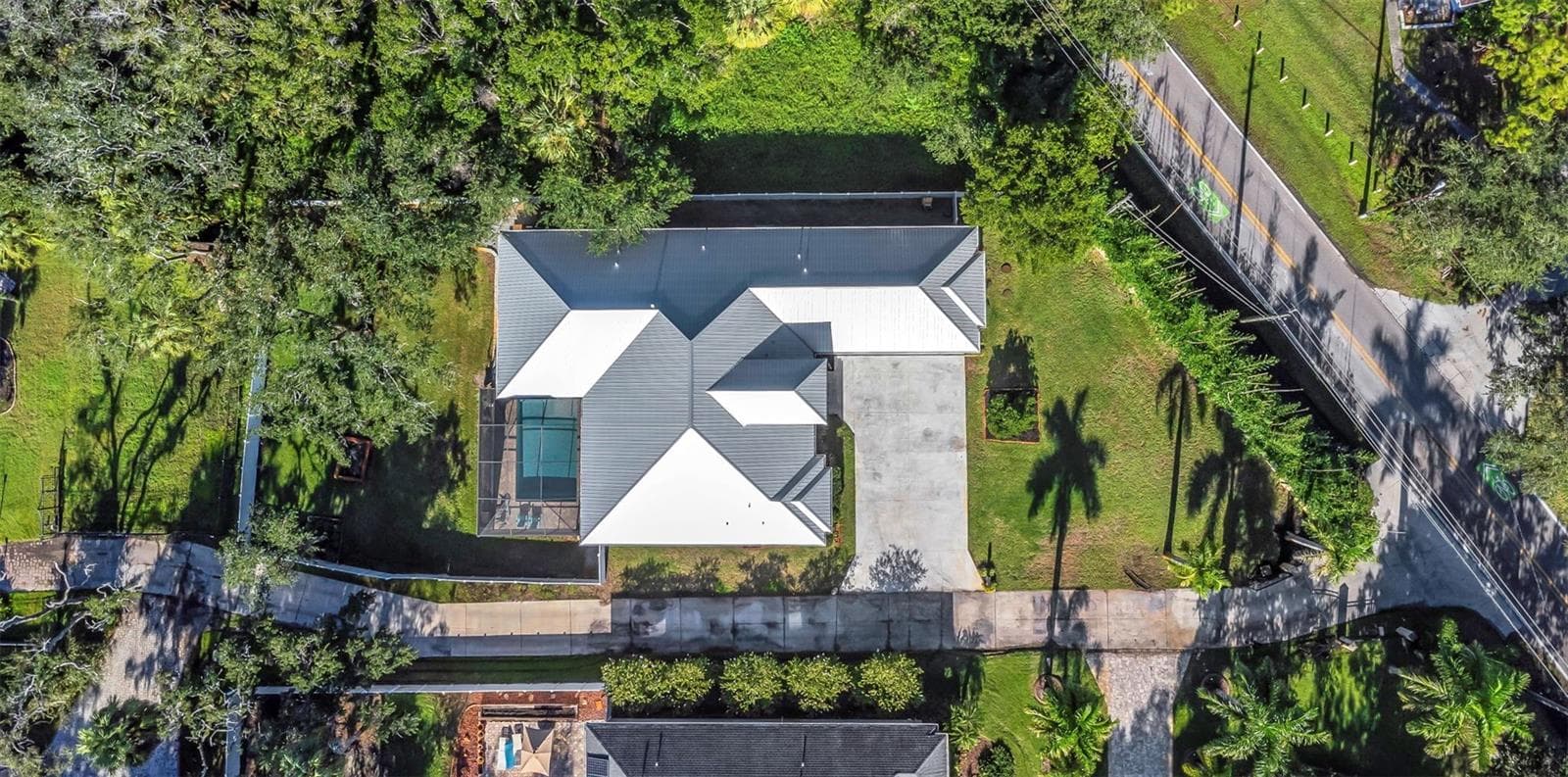 Single Family Residence at 5925 MOHR RD, TAMPA, photo 5 of 56