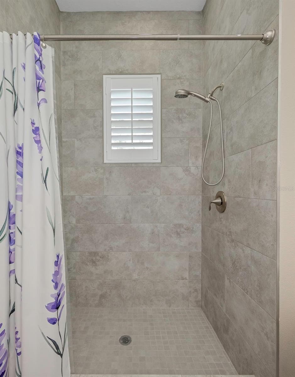 Single Family Residence at 5925 MOHR RD, TAMPA, photo 34 of 56