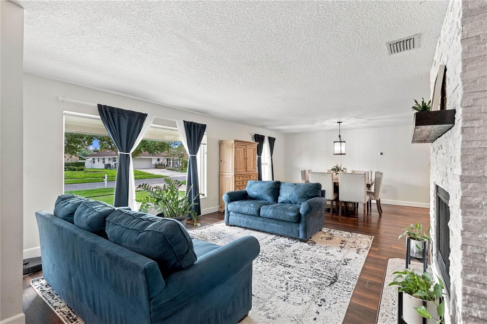 Single Family Residence at 6610 ORANGE KNOLL DR, BELLE ISLE, photo 5 of 43