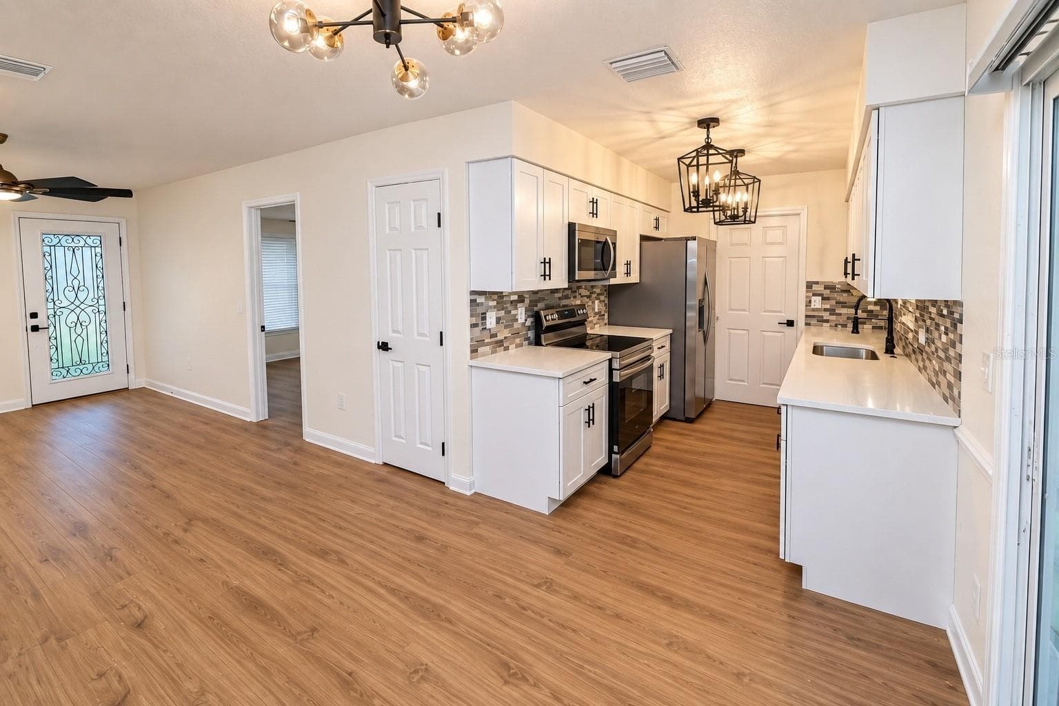 Single Family Residence at 4514 URBAN CT, ORLANDO, photo 4 of 23