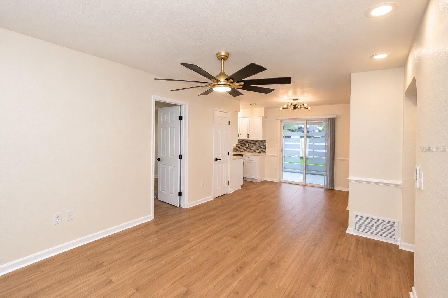 Single Family Residence at 4514 URBAN CT, ORLANDO, photo 8 of 23