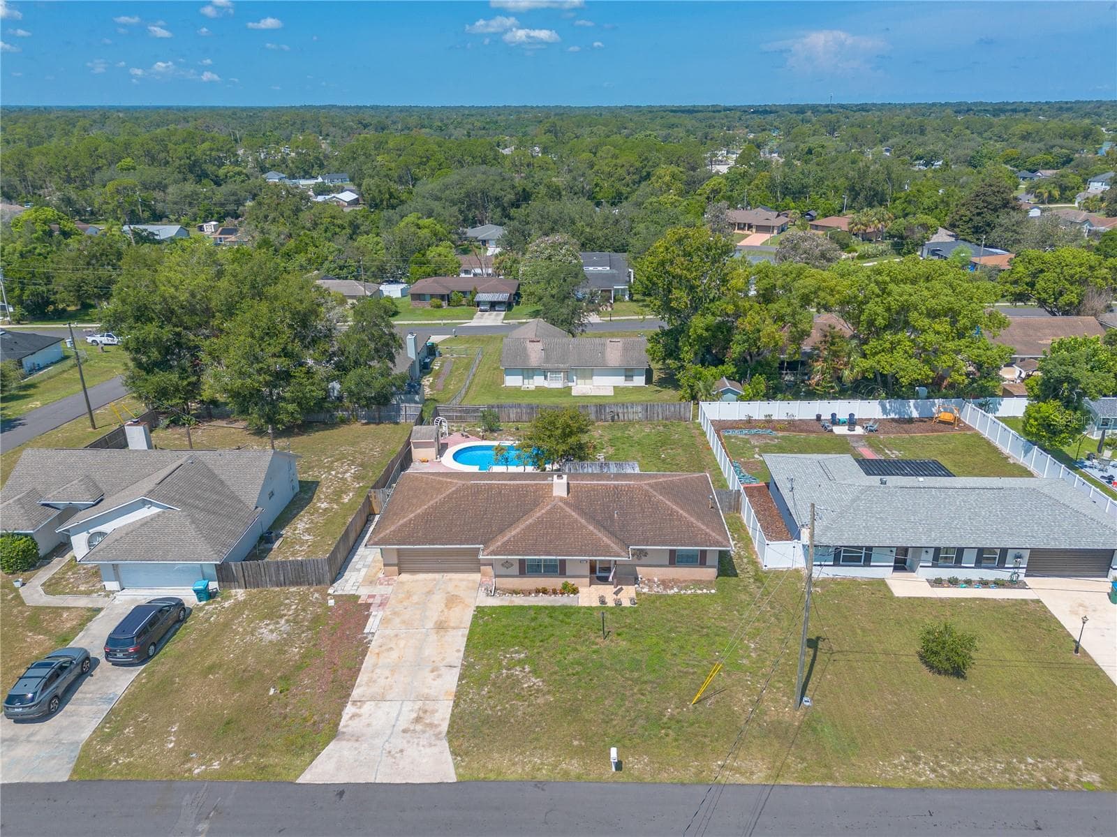 Single Family Residence at 834 SWEETBRIER DR, DELTONA, photo 22 of 25