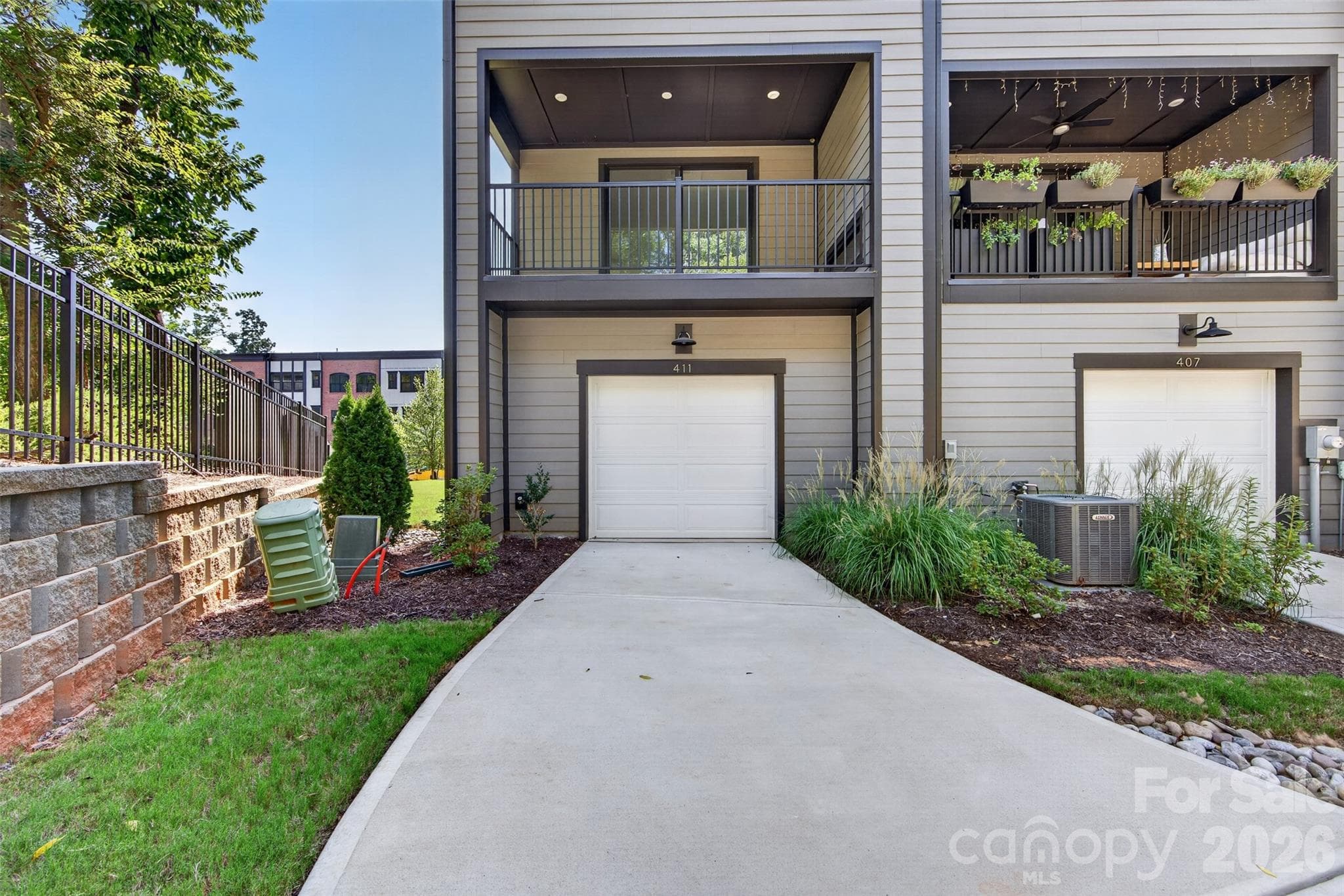 Rear load 2 bay tandem garage - 411 Old Town Village Road, Waxhaw