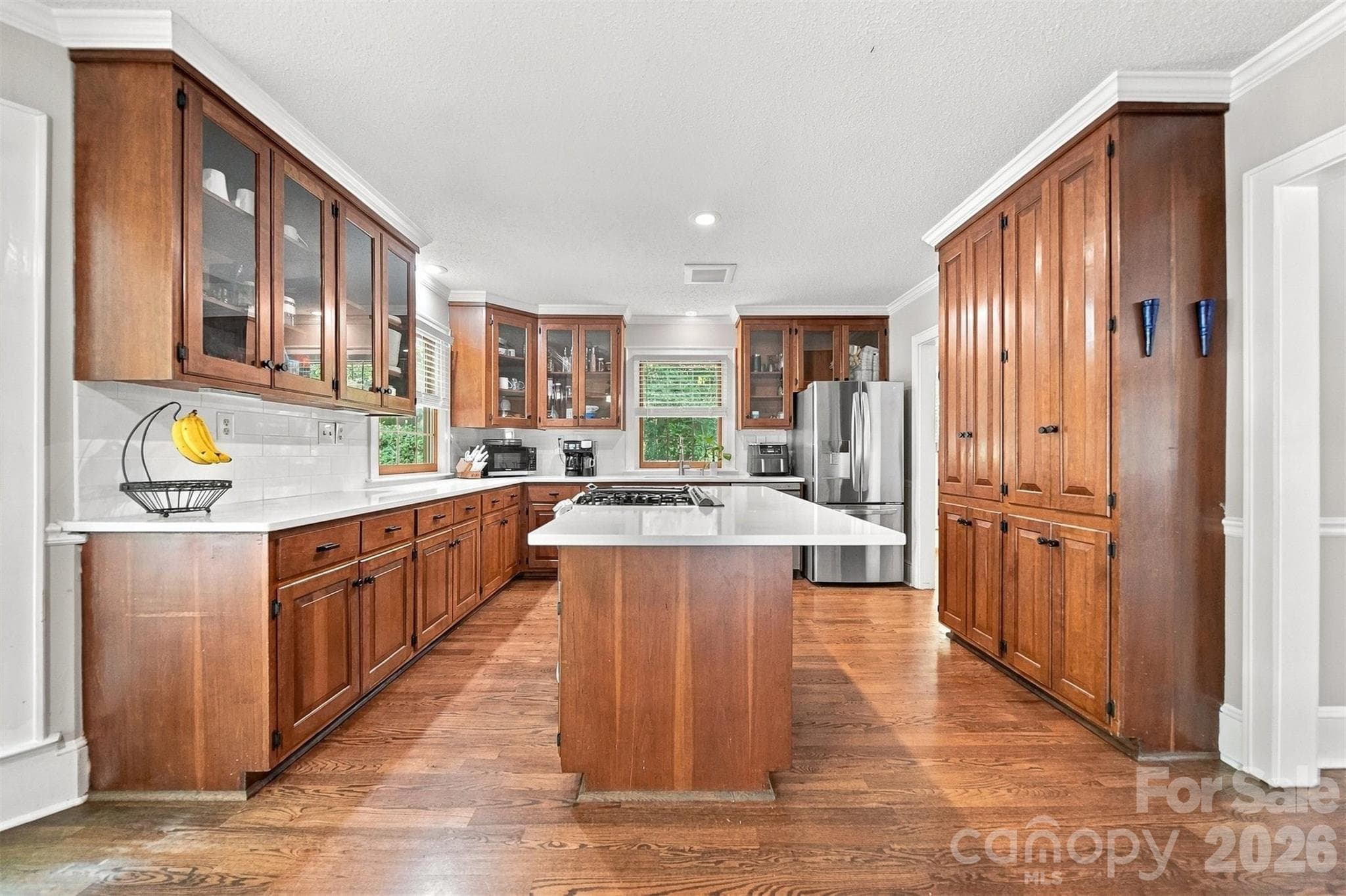 Single Family Residence at 1602 Fairway Drive, Newton, photo 5 of 46