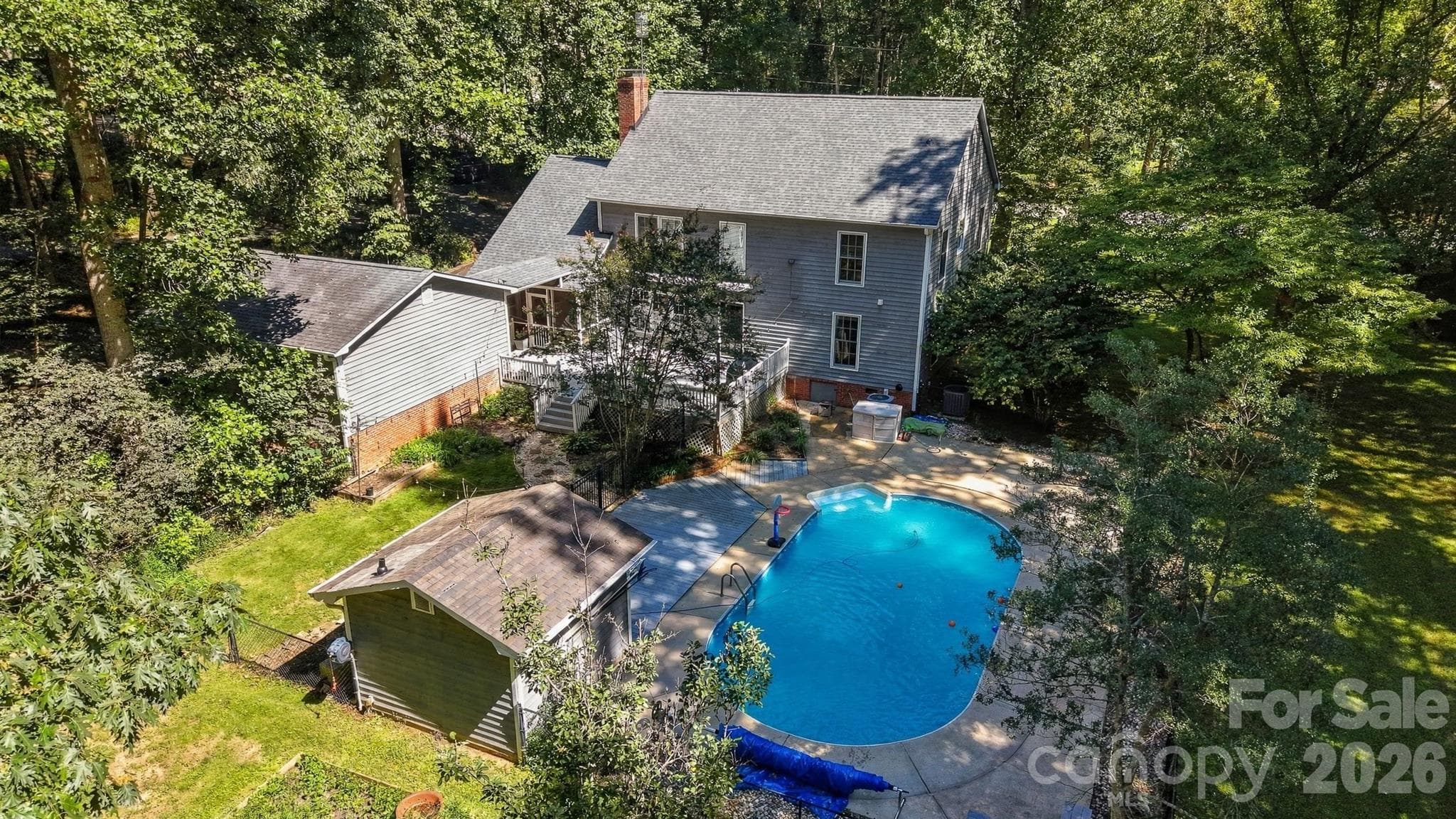 Single Family Residence at 1602 Fairway Drive, Newton, photo 41 of 46