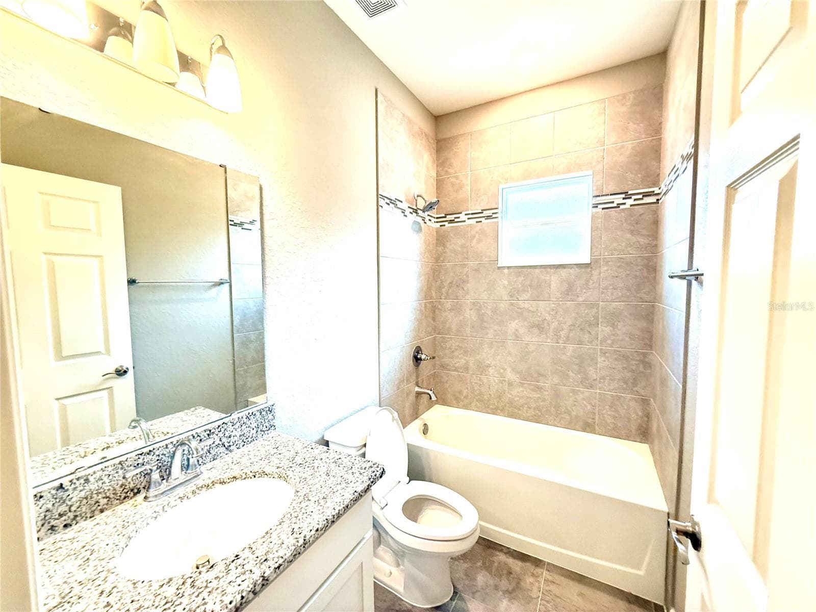Single Family Residence at 35006 LONG ISLAND CT, ZEPHYRHILLS, photo 17 of 24