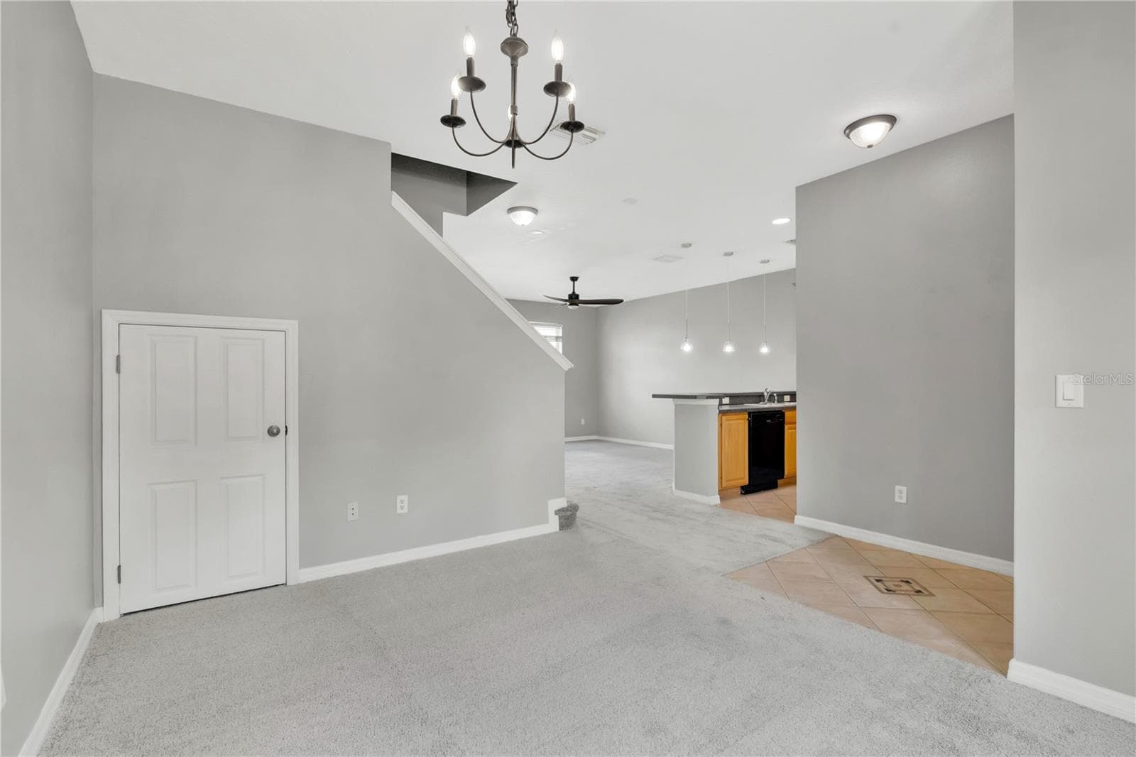 Townhouse at 14766 PEEKSKILL DR, WINTER GARDEN, photo 7 of 33