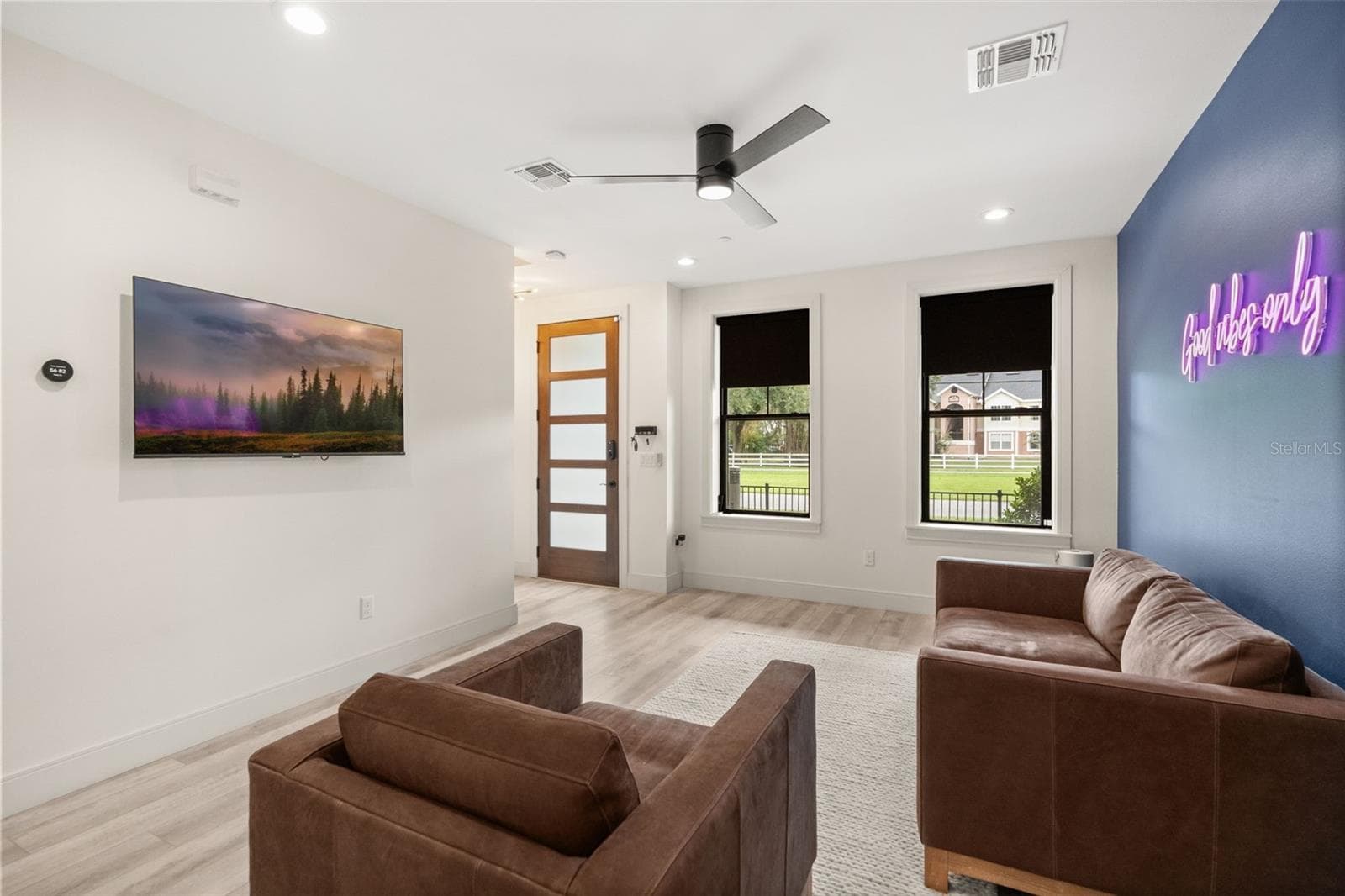 Townhouse at 72 N PARK AVE #8, WINTER GARDEN, photo 26 of 47