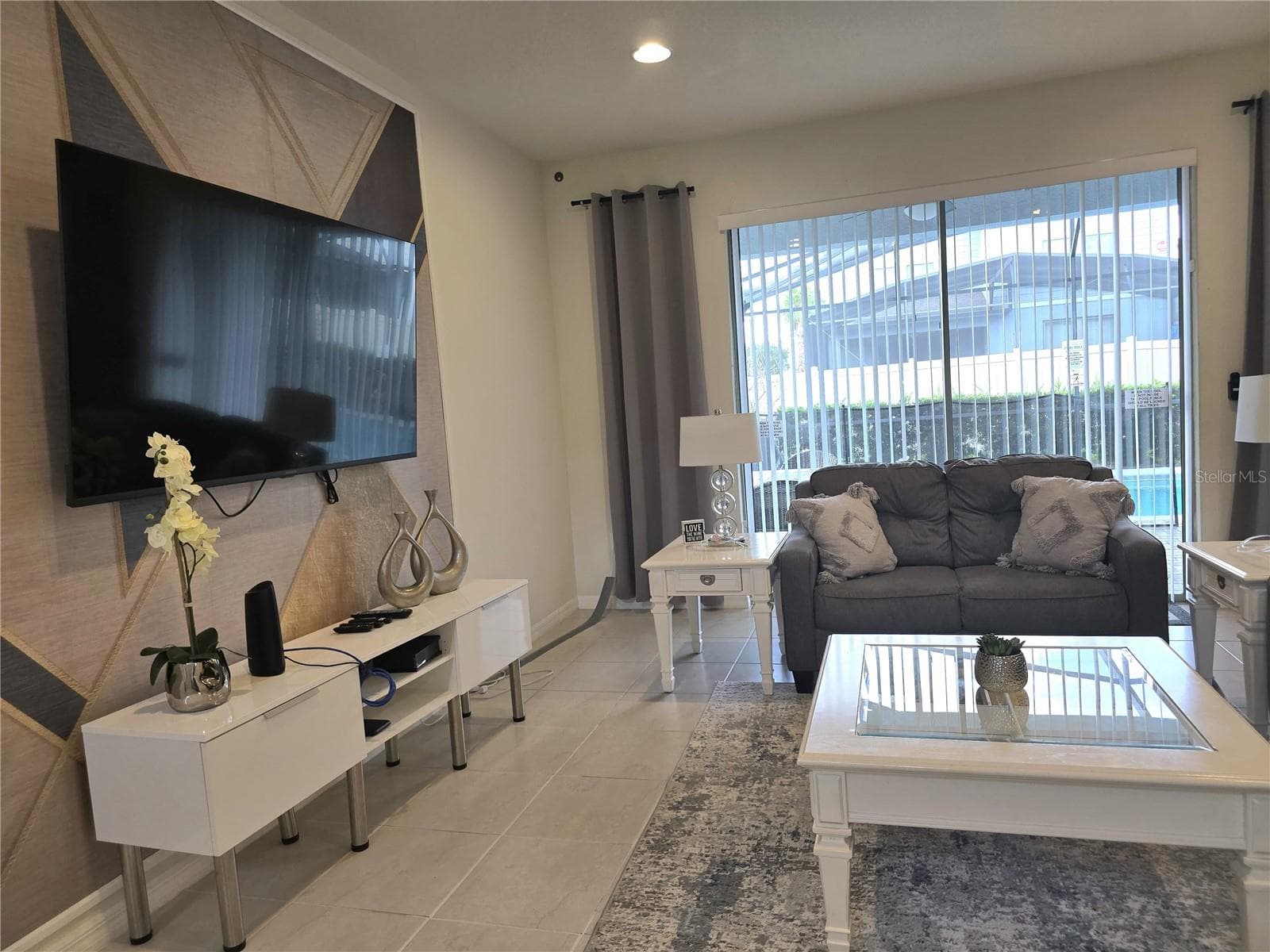 Single Family Residence at 2462 DUBAI ST, KISSIMMEE, photo 12 of 52
