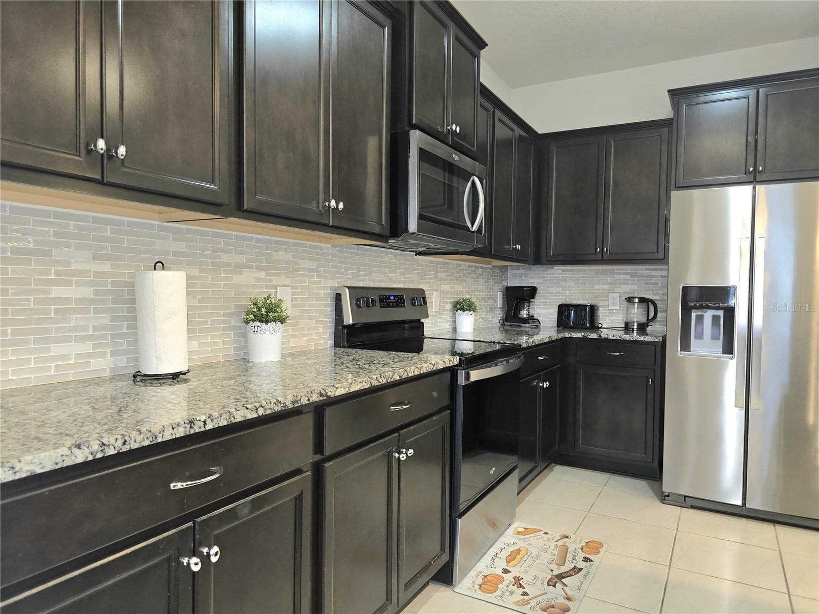 Single Family Residence at 2462 DUBAI ST, KISSIMMEE, photo 16 of 52