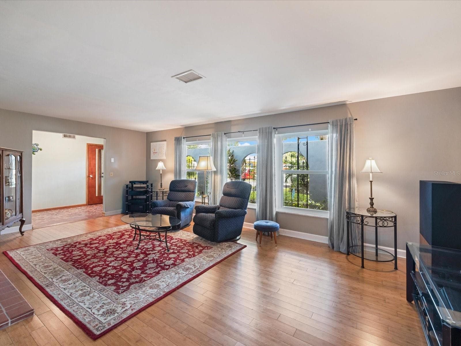 Single Family Residence at 2100 MCKINLEY ST, CLEARWATER, photo 8 of 55