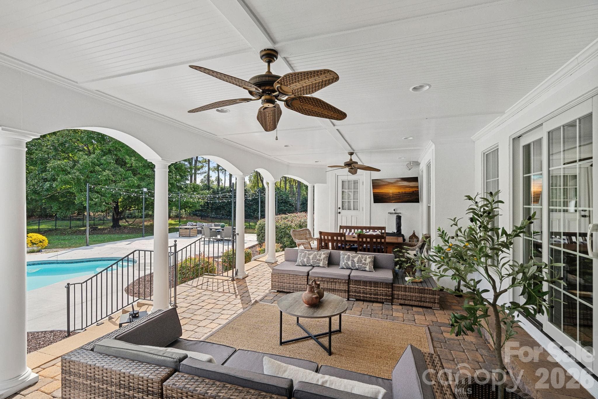 Single Family Residence at 18806 Boundary Oaks Court, Davidson, photo 30 of 48