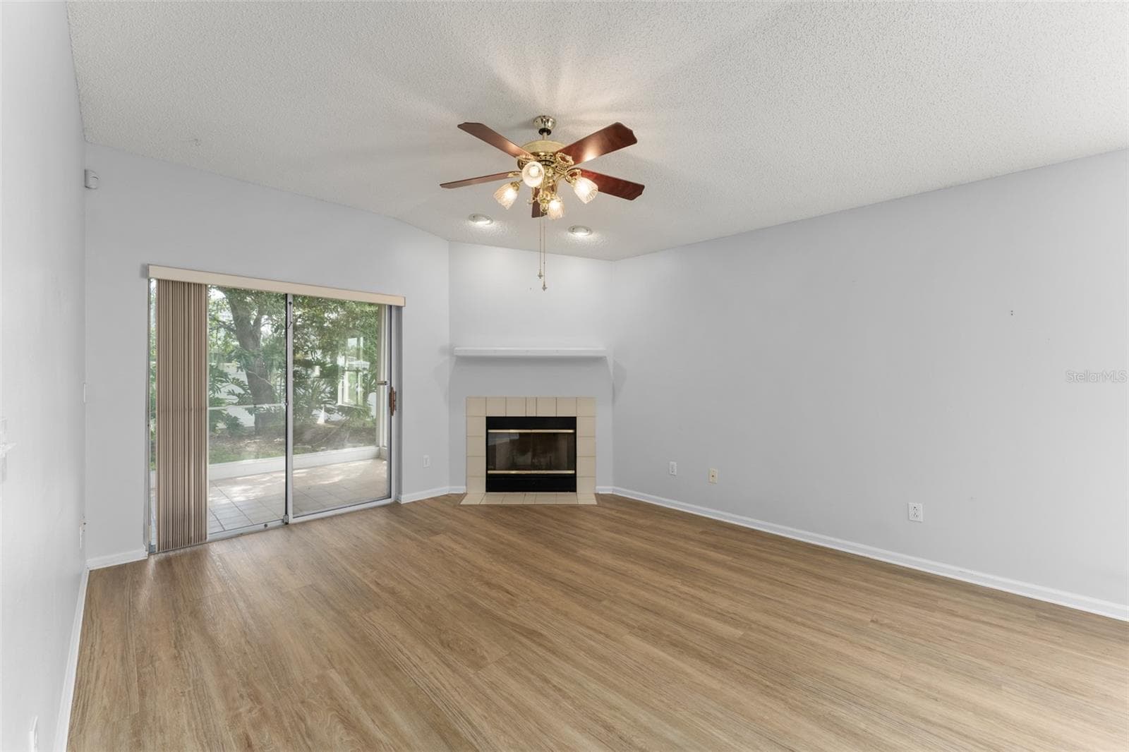 Single Family Residence at 1280 TYLER LAKE CIR, ORLANDO, photo 17 of 39