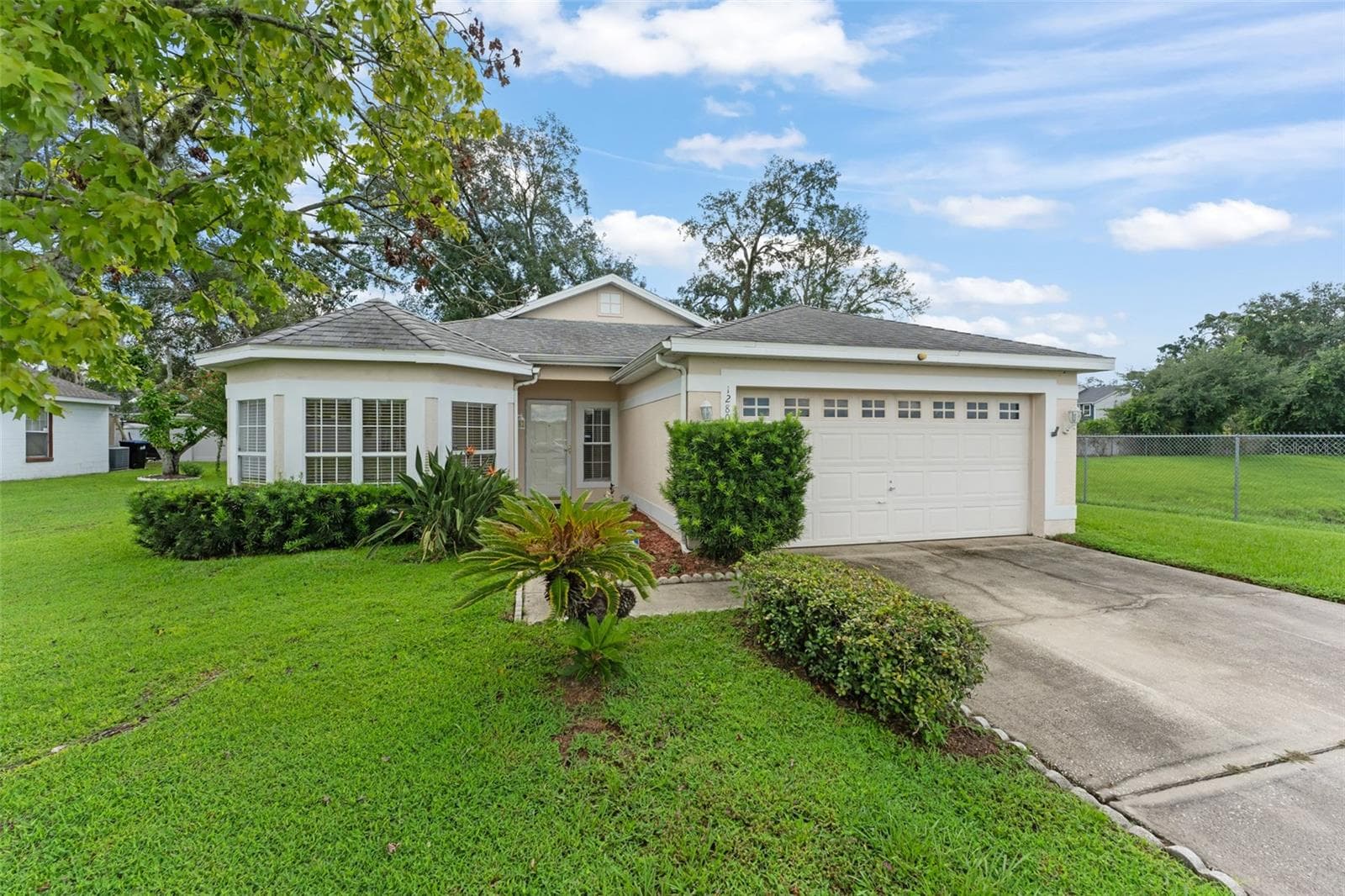 Single Family Residence at 1280 TYLER LAKE CIR, ORLANDO, photo 38 of 39
