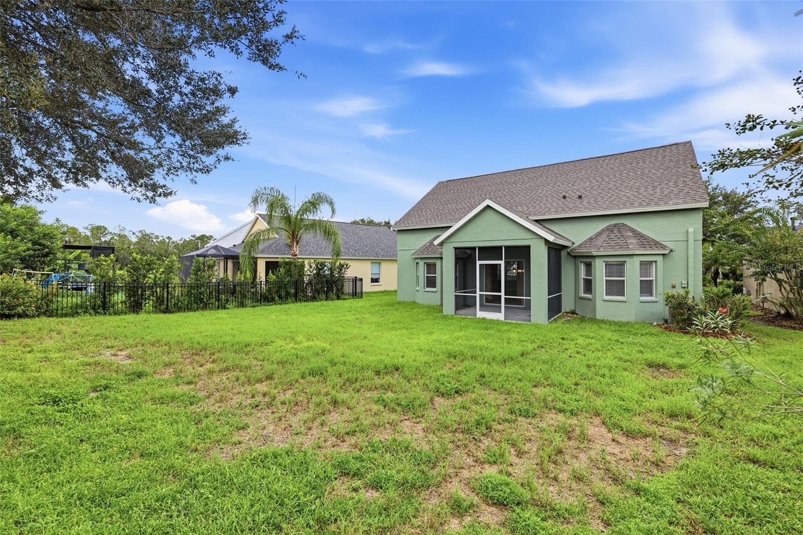 Single Family Residence at 16316 BRIDGECROSSING DR, LITHIA, photo 24 of 25