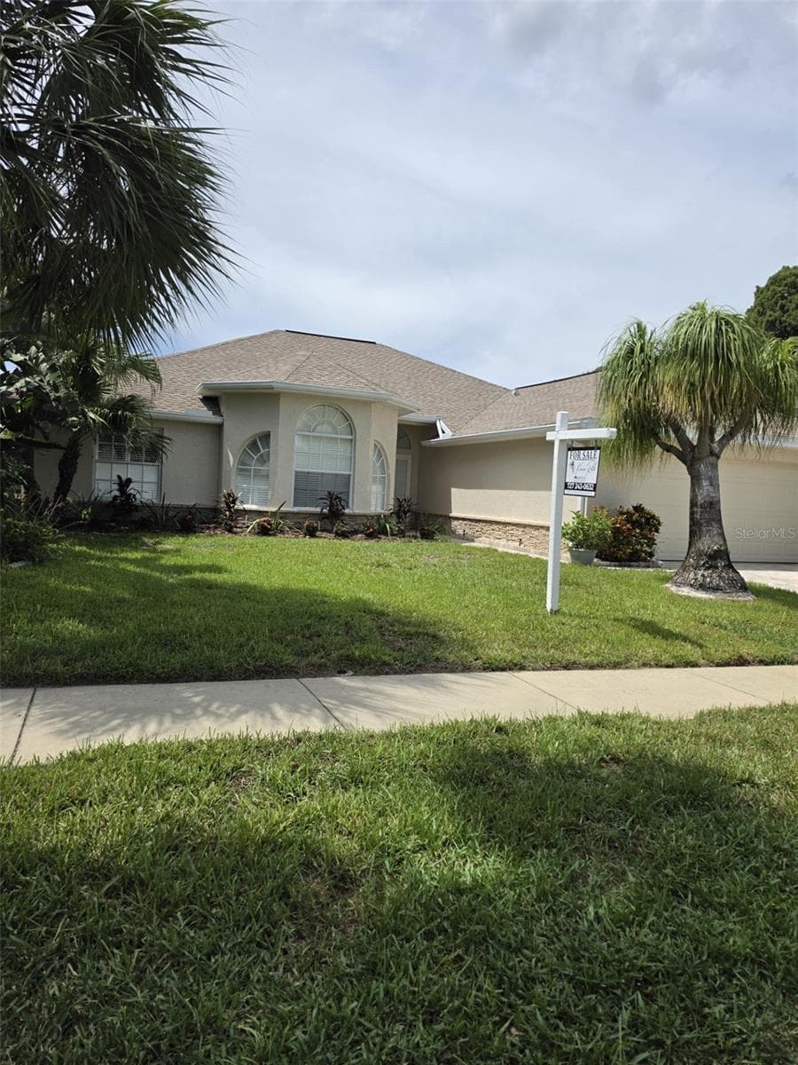 Single Family Residence at 740 SALT LAKE DR, TARPON SPRINGS, photo 3 of 46